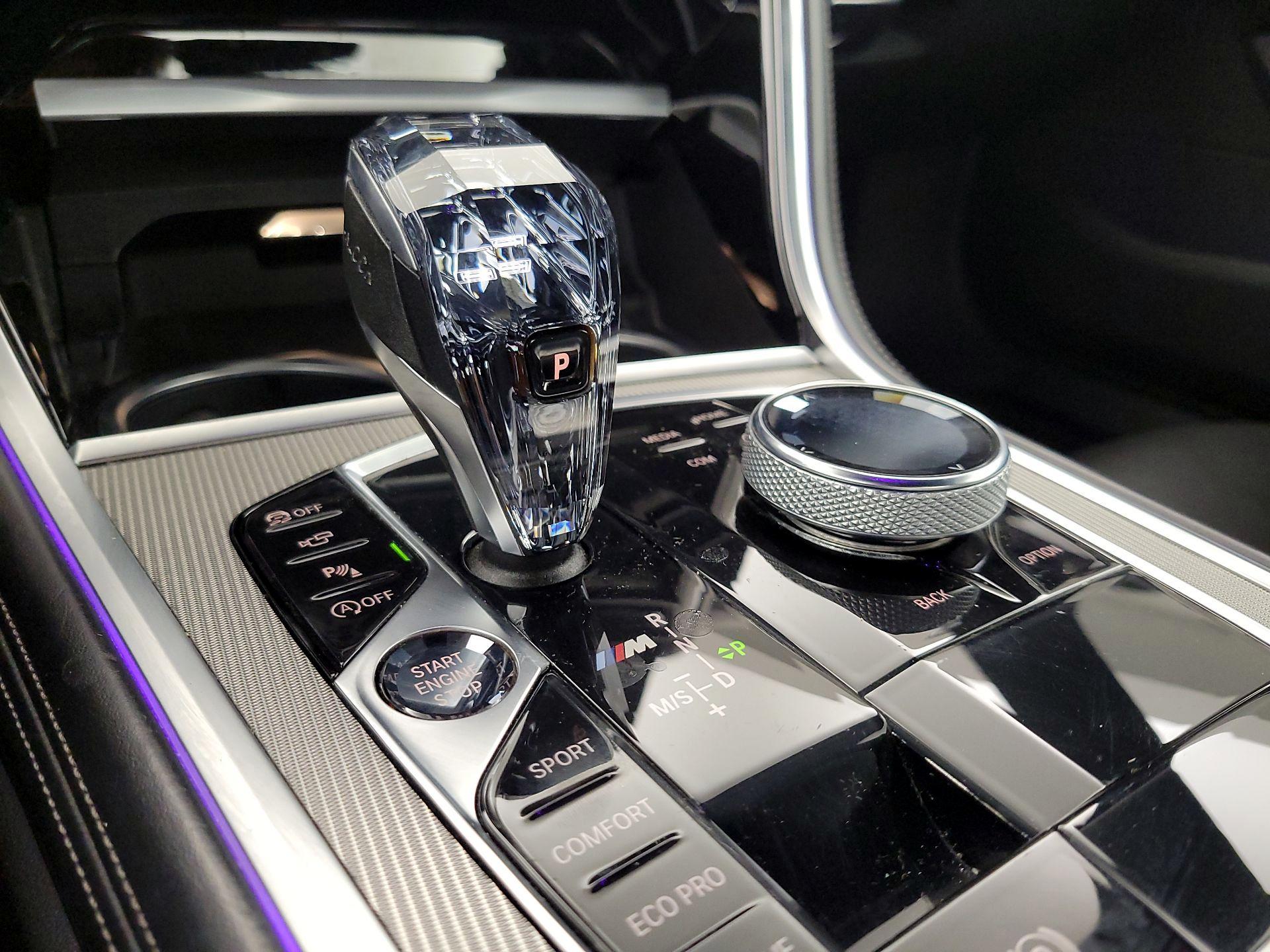 Thumbnail: 2019 BMW 8 Series - 18