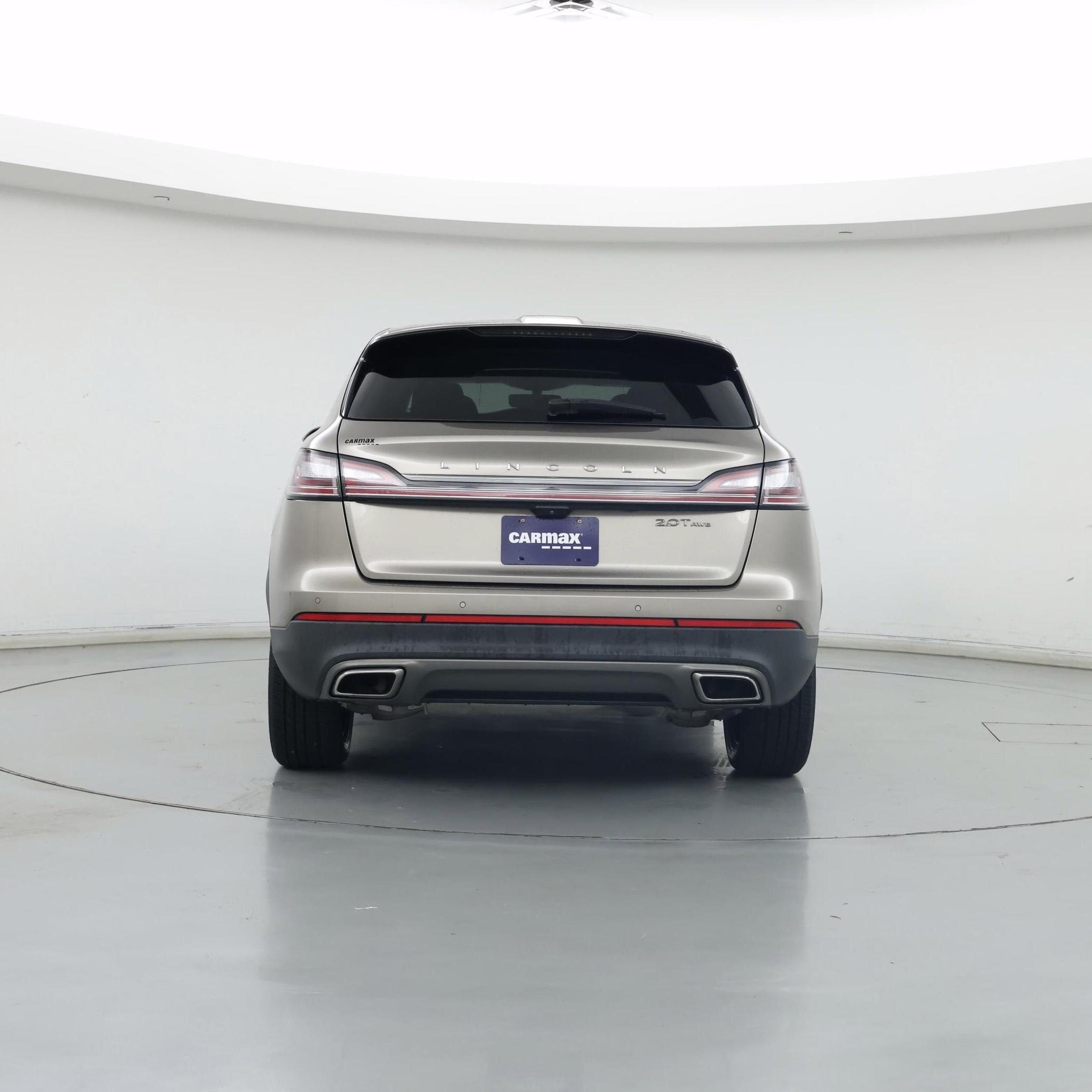 Thumbnail: 2019 Lincoln Nautilus - 6