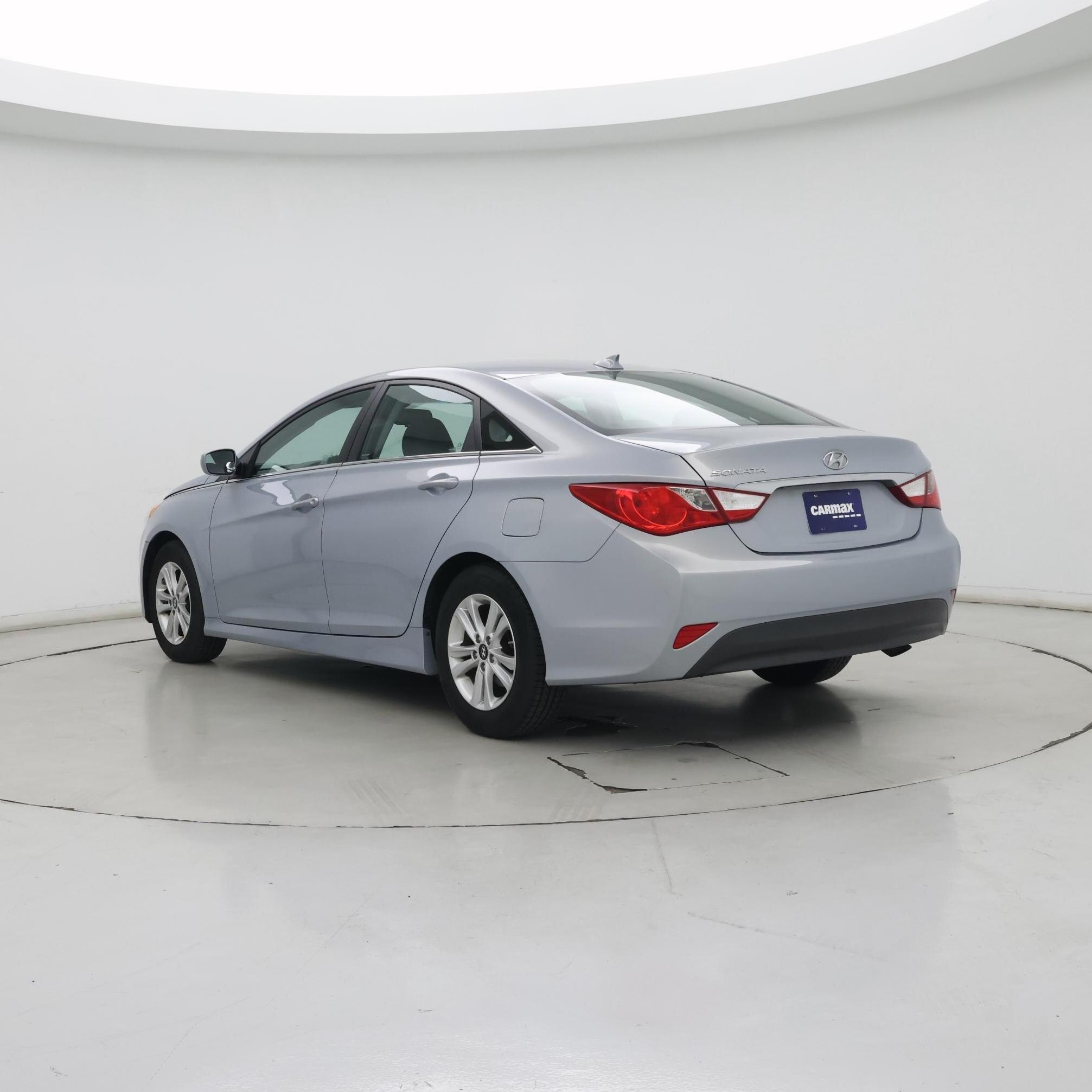 Thumbnail: 2014 Hyundai Sonata - 2