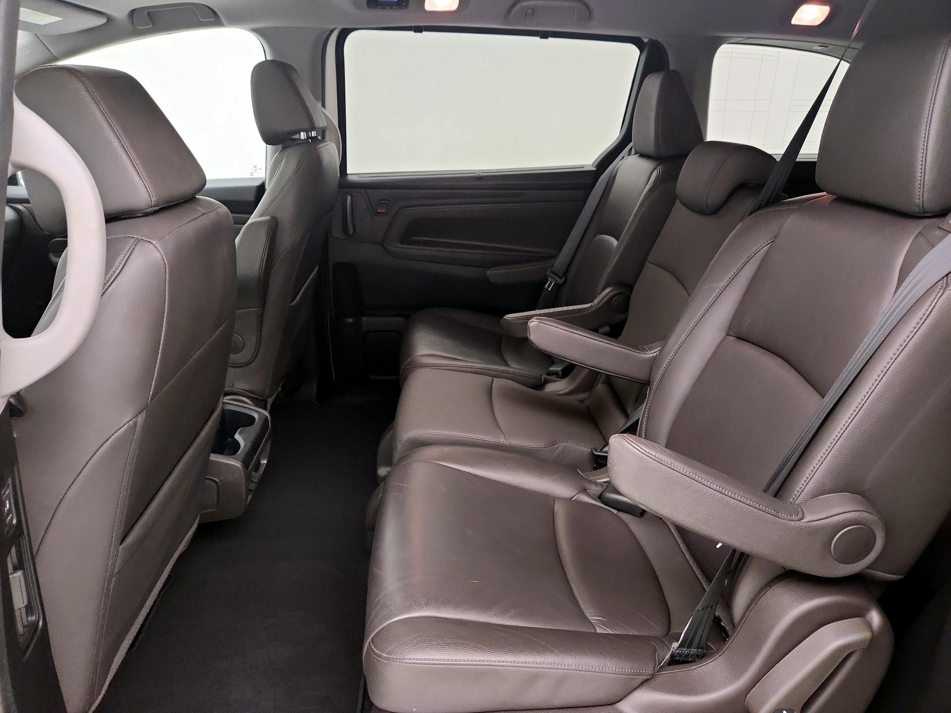 Thumbnail: 2018 Honda Odyssey - 20