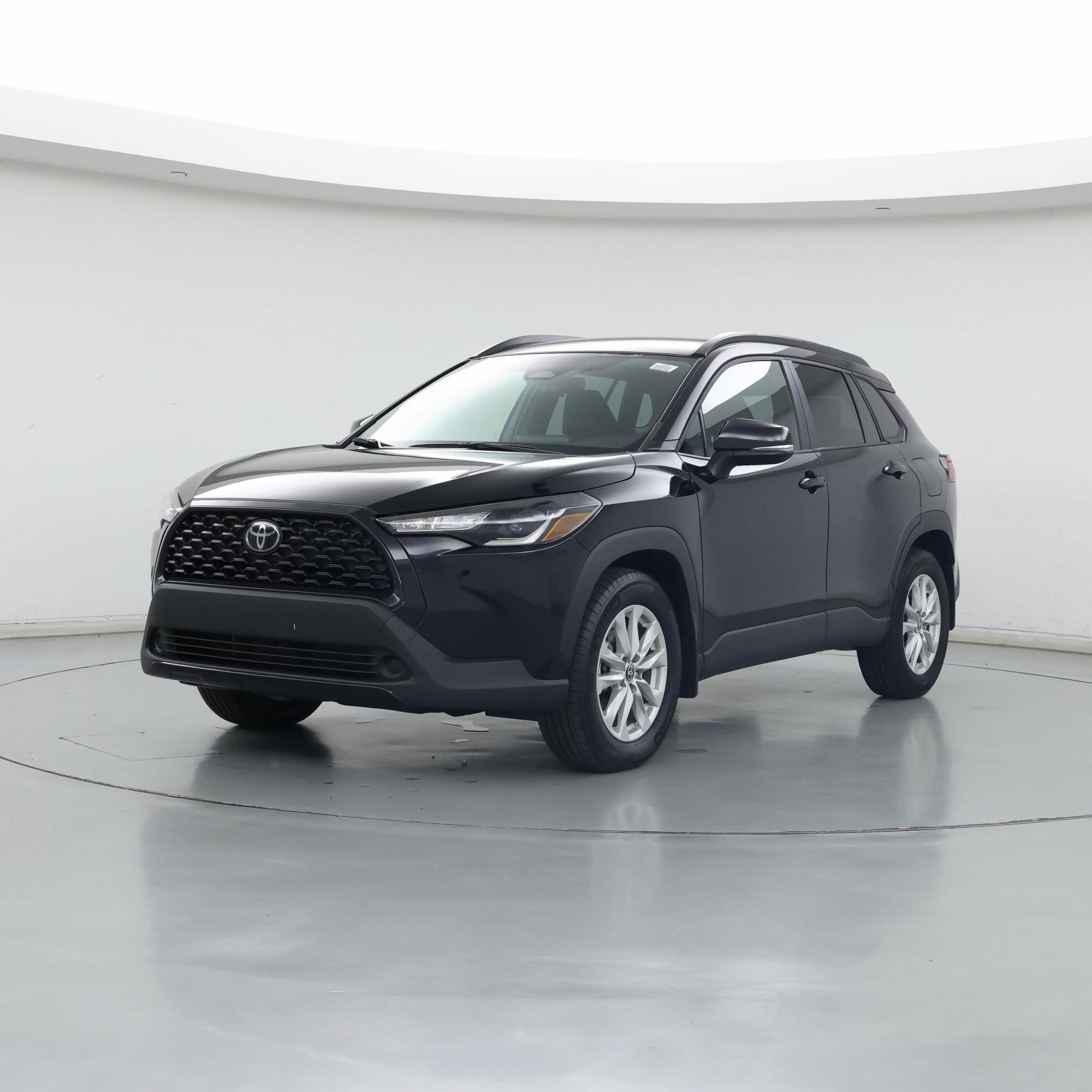 Thumbnail: 2023 Toyota Corolla Cross - 4