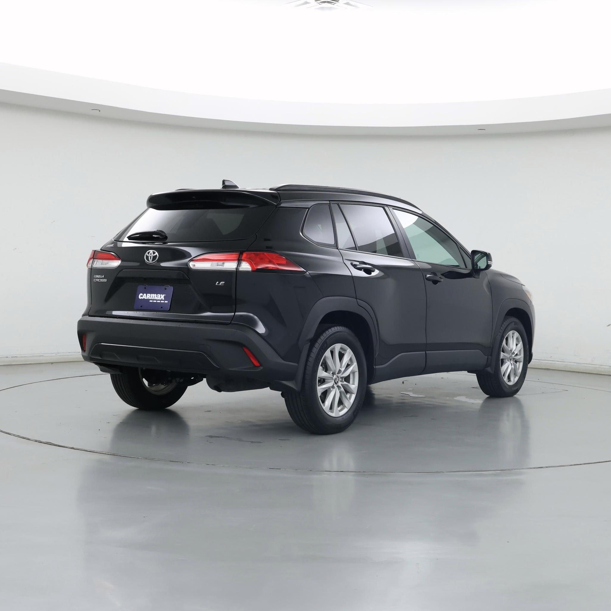 Thumbnail: 2023 Toyota Corolla Cross - 8