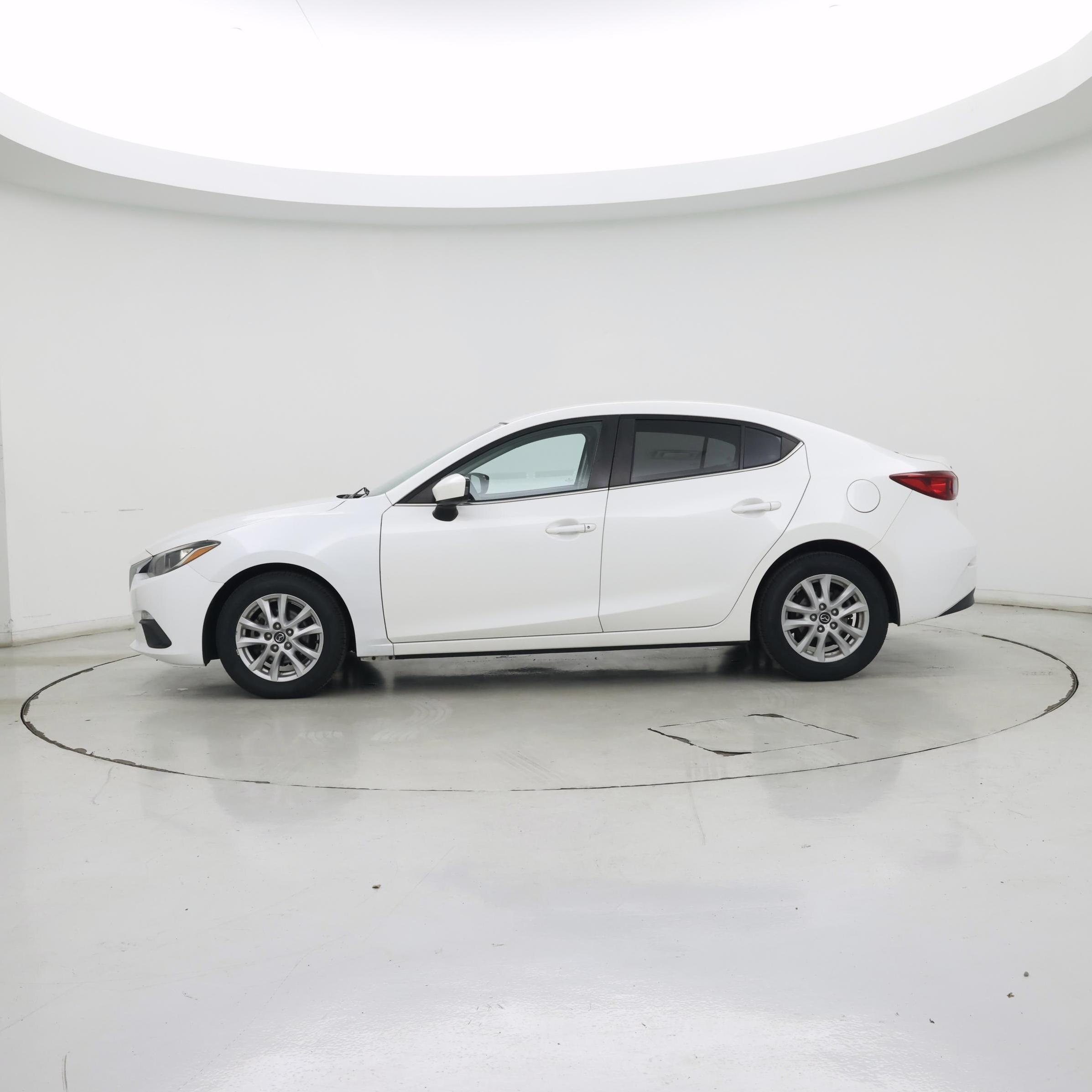 Thumbnail: 2016 Mazda Mazda3 - 3