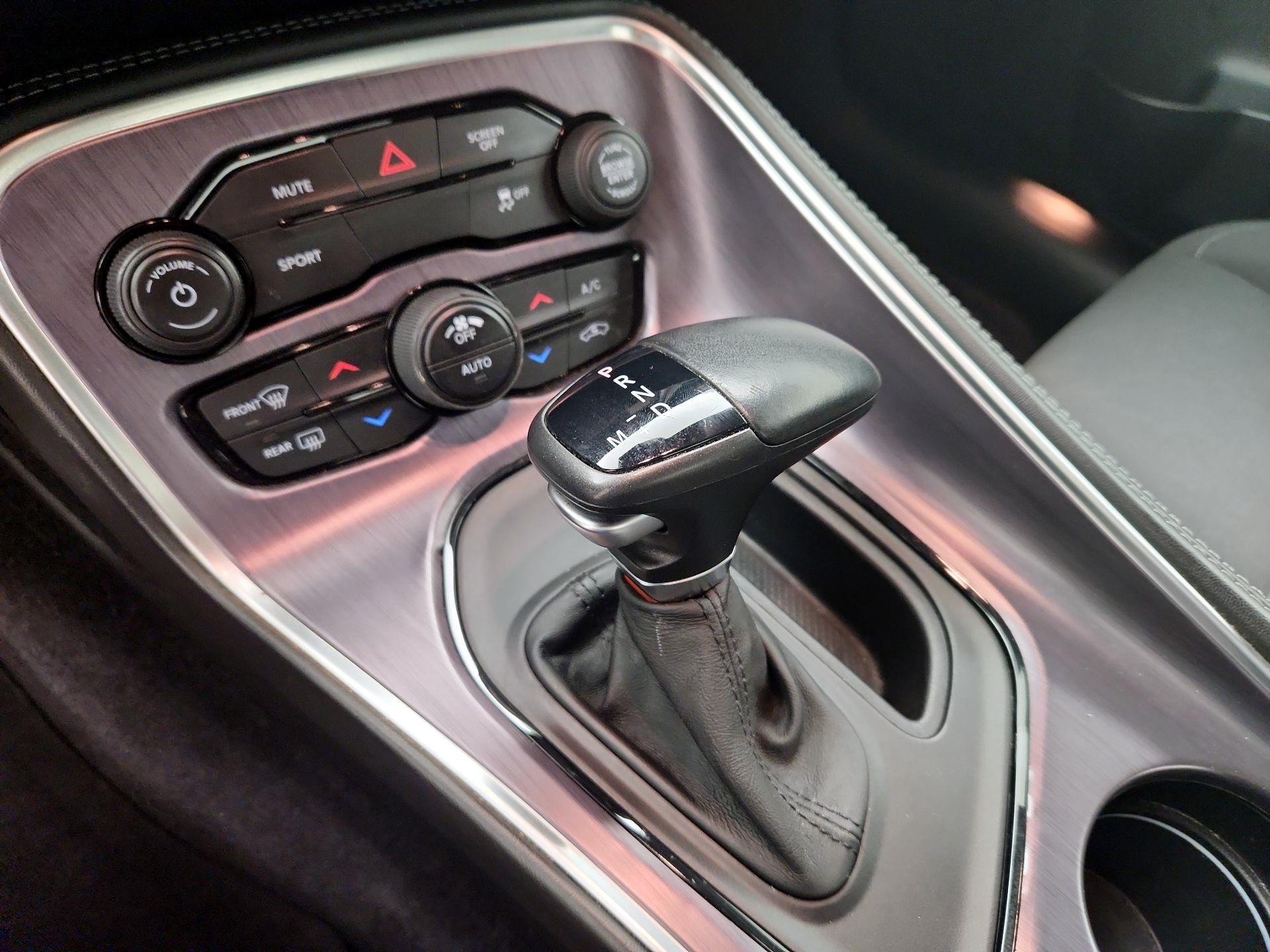 Thumbnail: 2018 Dodge Challenger - 17