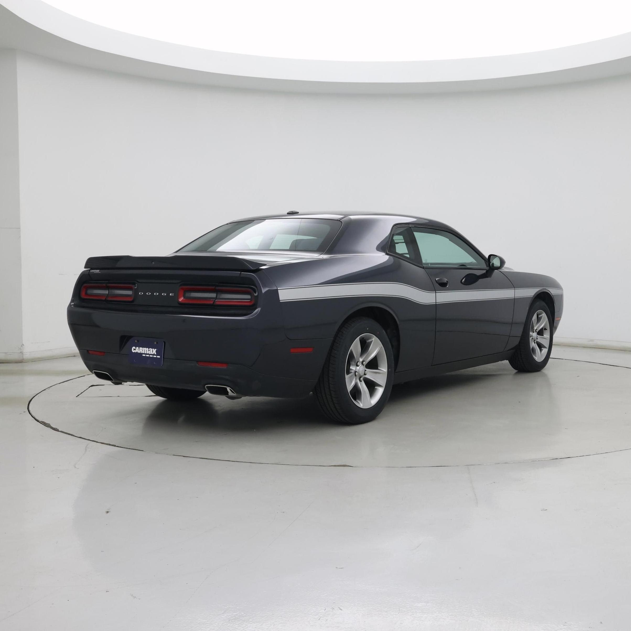 Thumbnail: 2018 Dodge Challenger - 8