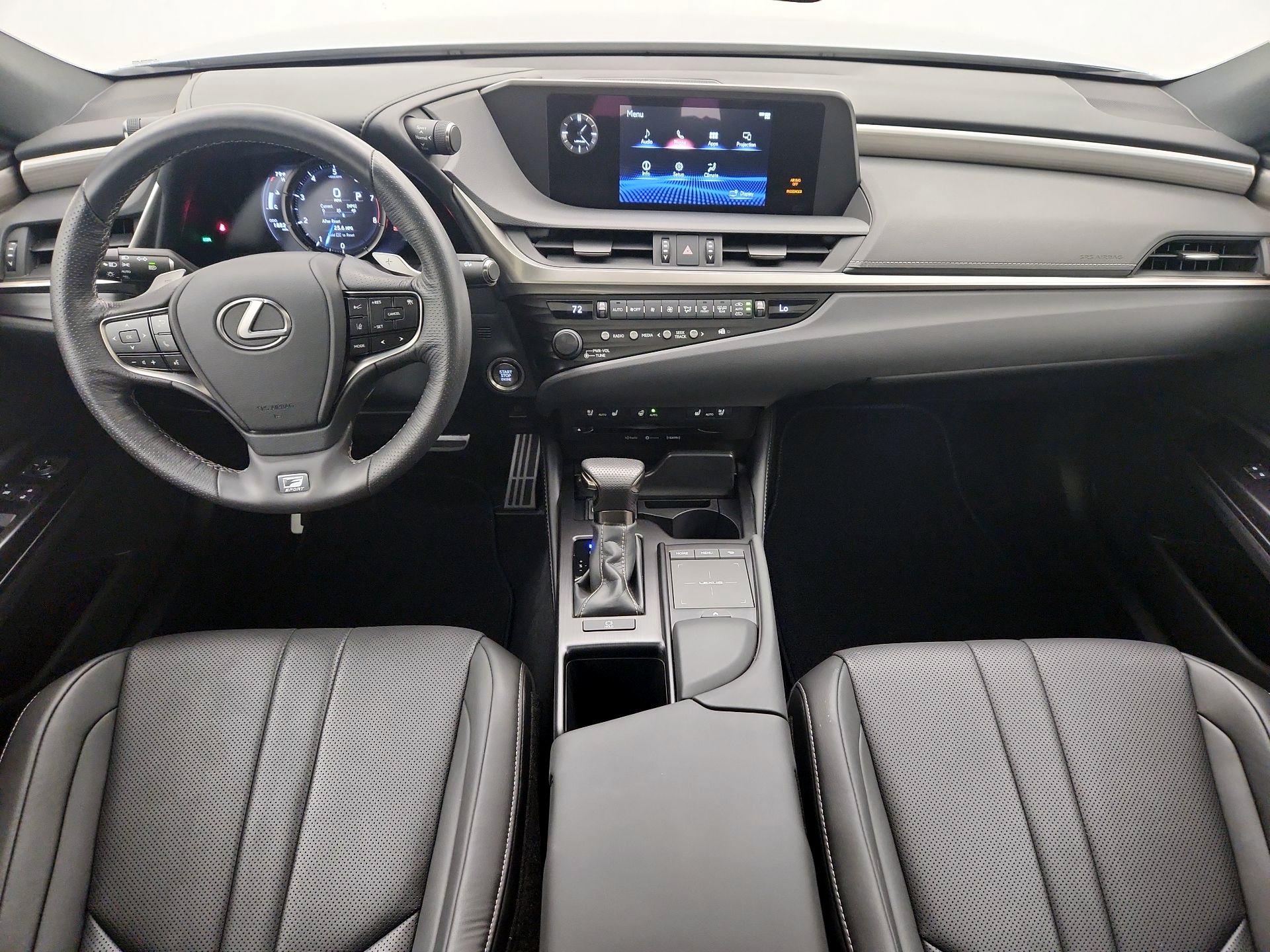 Thumbnail: 2019 Lexus ES - 9