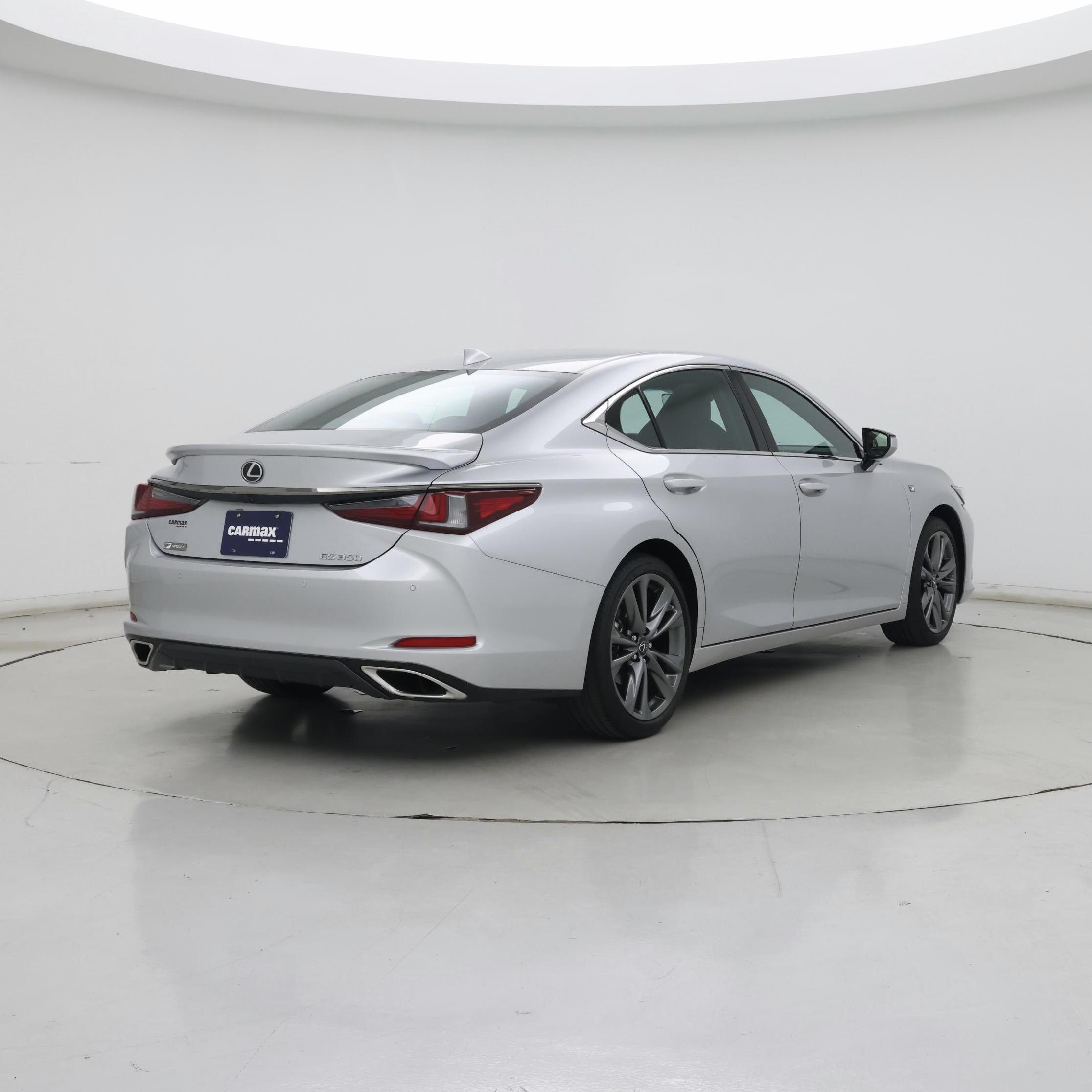 Thumbnail: 2019 Lexus ES - 8