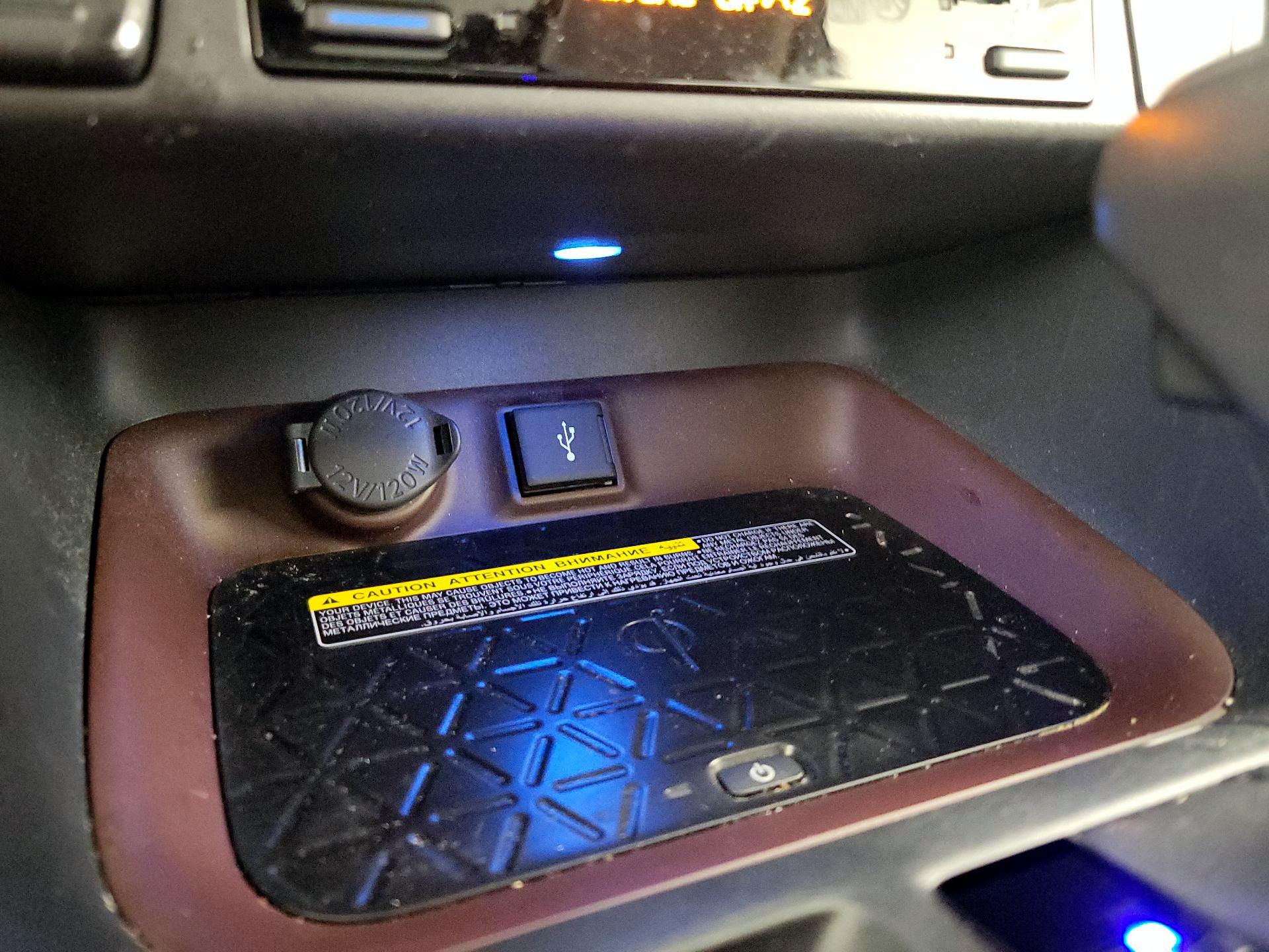 Thumbnail: 2020 Toyota RAV4 - 19
