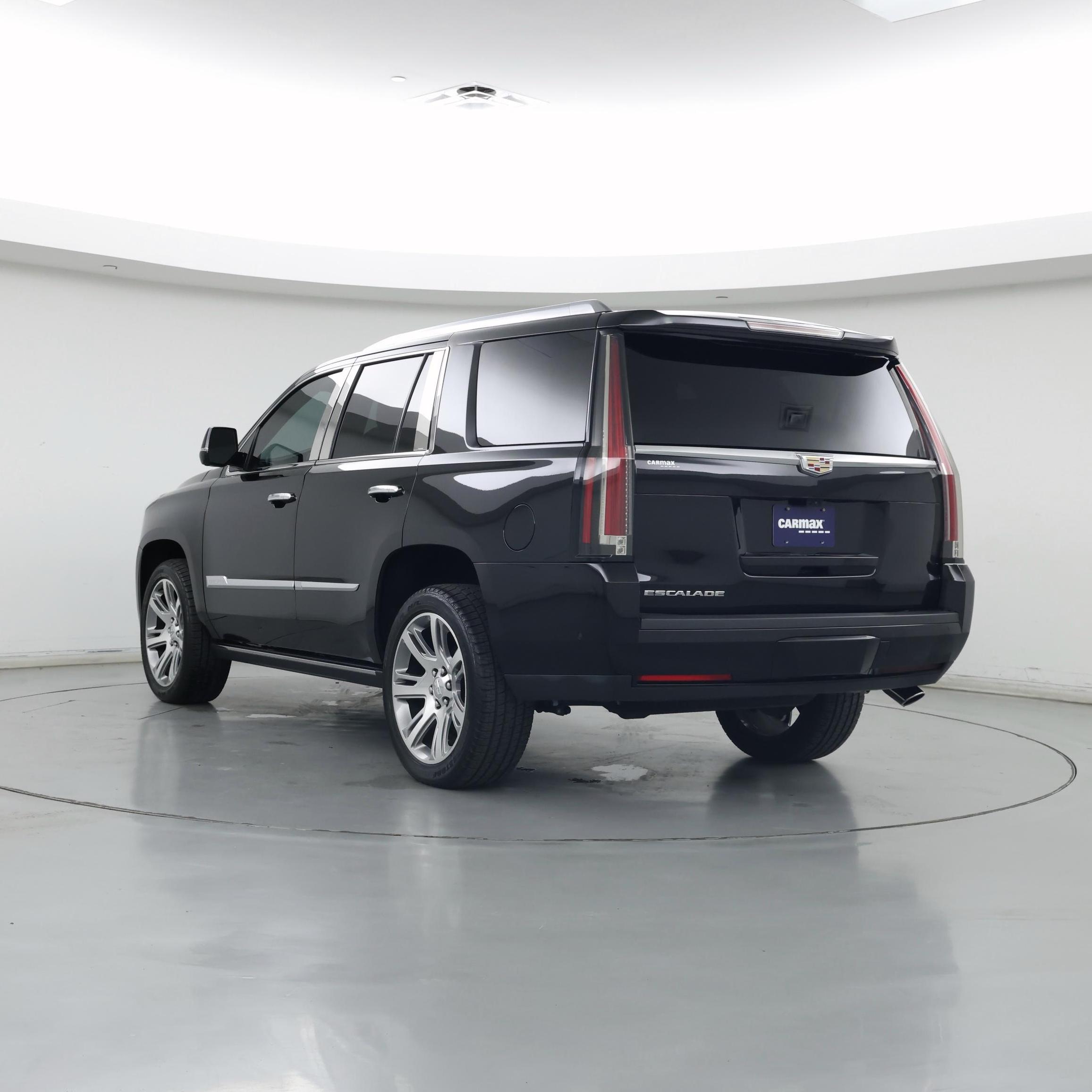 Thumbnail: 2020 Cadillac Escalade - 2