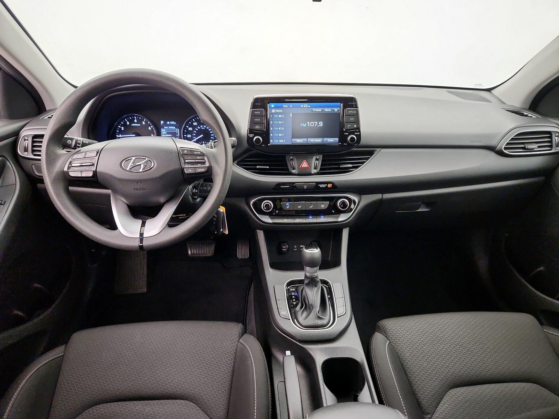 Thumbnail: 2018 Hyundai Elantra - 9