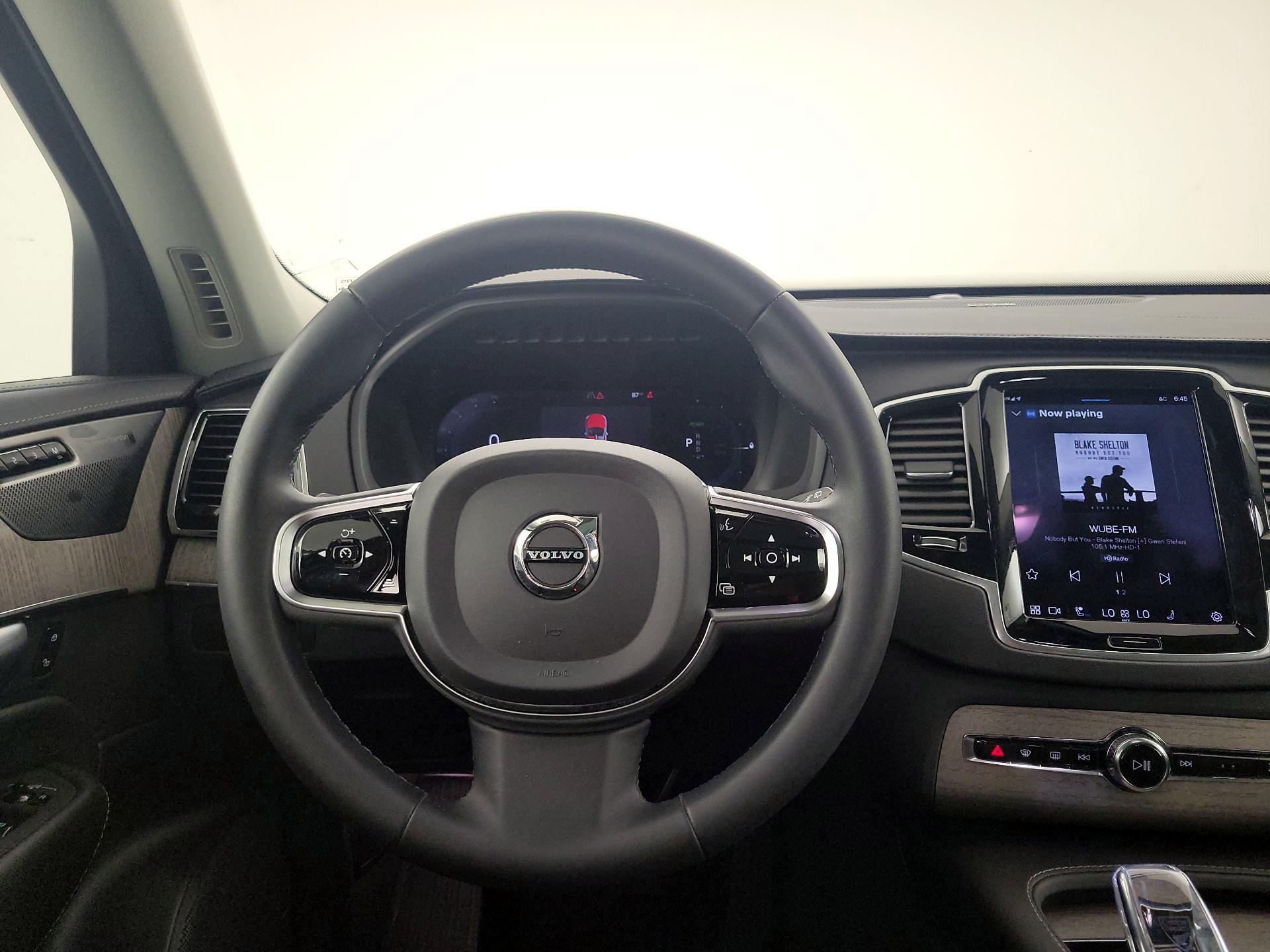 Thumbnail: 2023 Volvo XC90 - 10