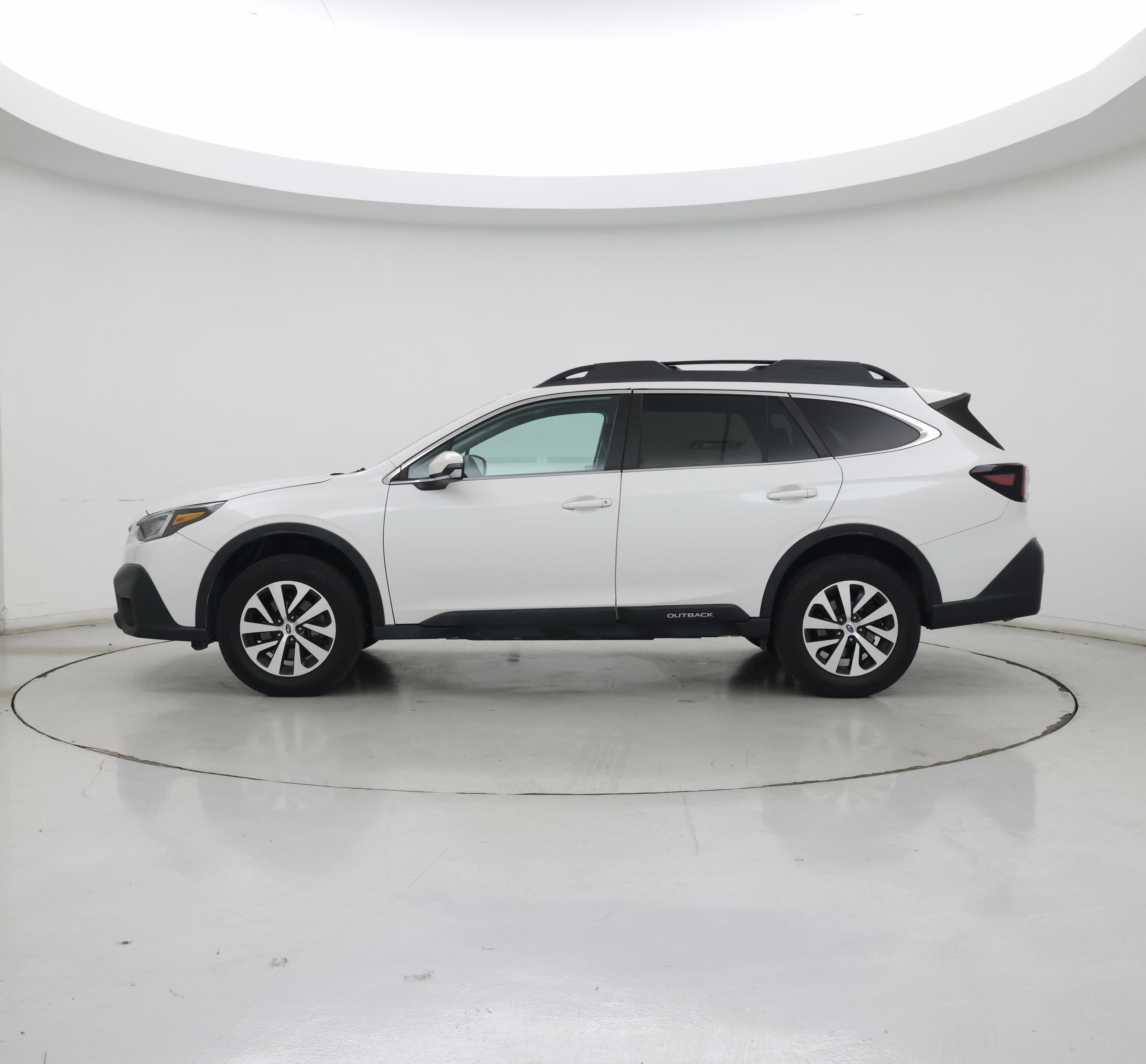 Thumbnail: 2020 Subaru Outback - 3
