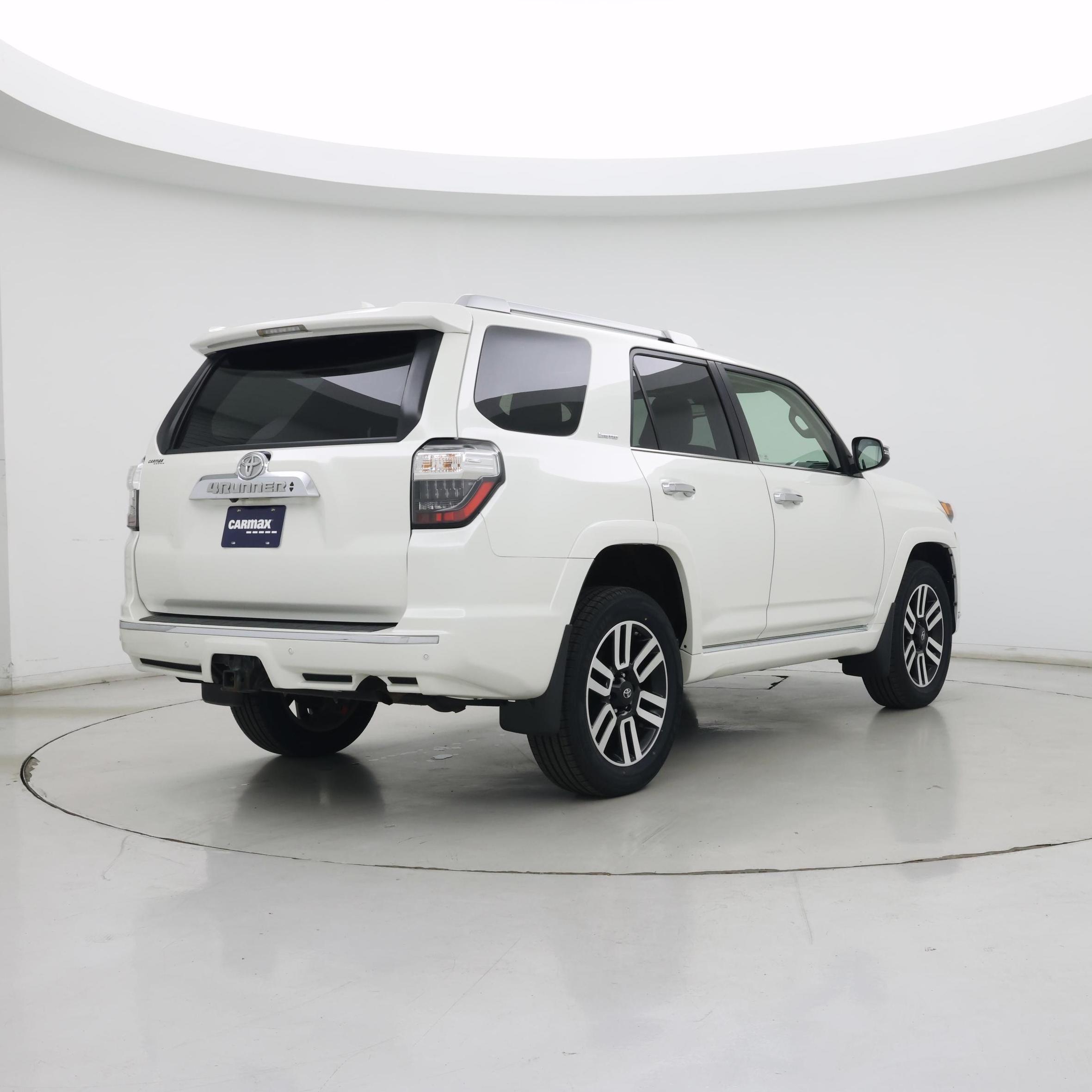 Thumbnail: 2020 Toyota 4Runner - 8