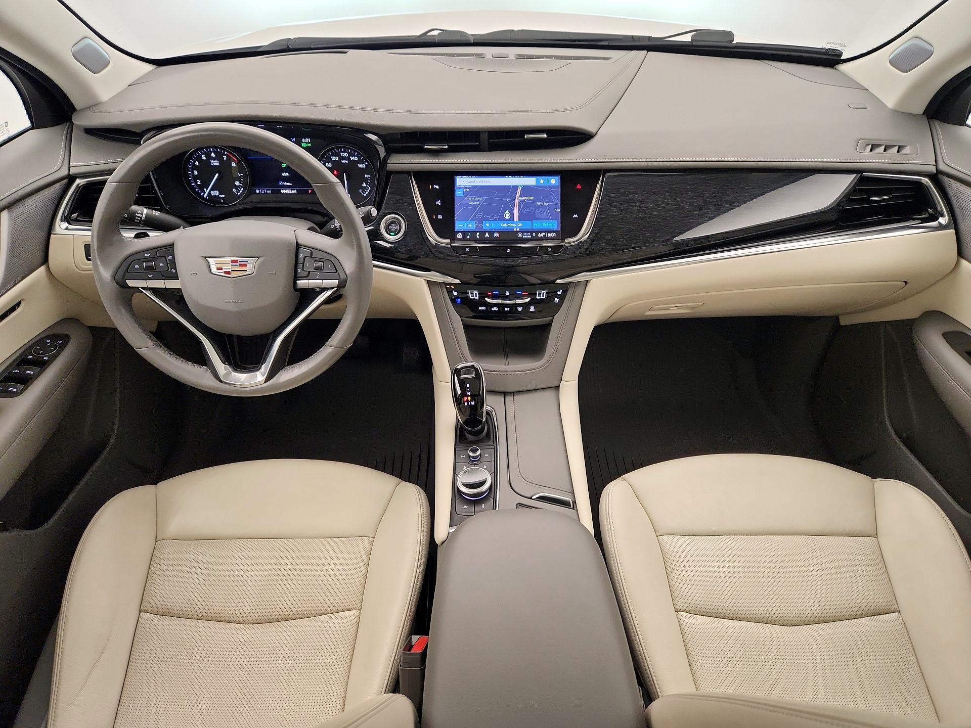 Thumbnail: 2021 Cadillac XT6 - 9