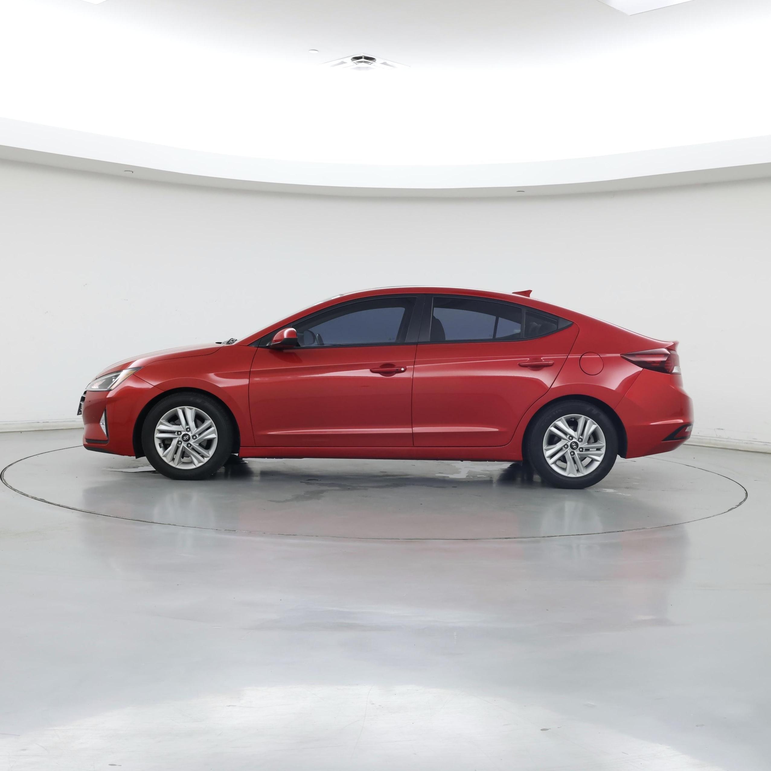 Thumbnail: 2020 Hyundai Elantra - 3