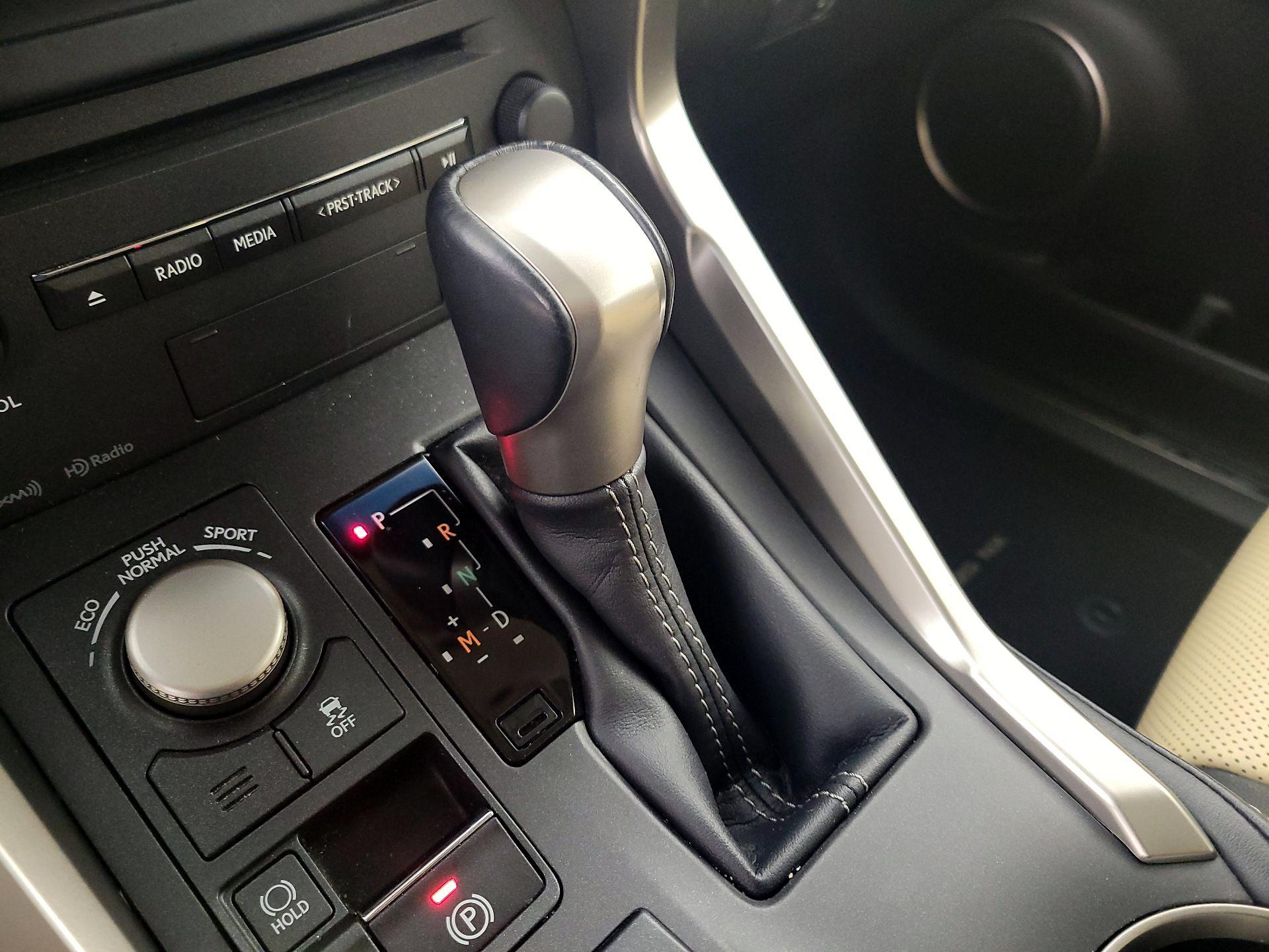 Thumbnail: 2015 Lexus NX - 18
