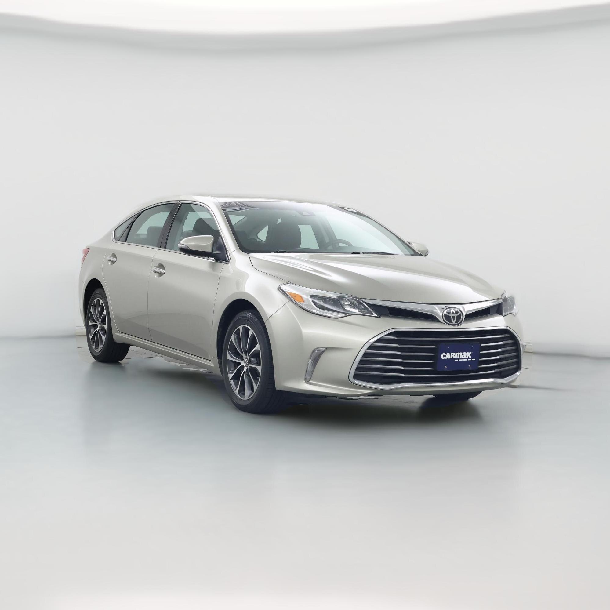 Thumbnail: 2017 Toyota Avalon - 1