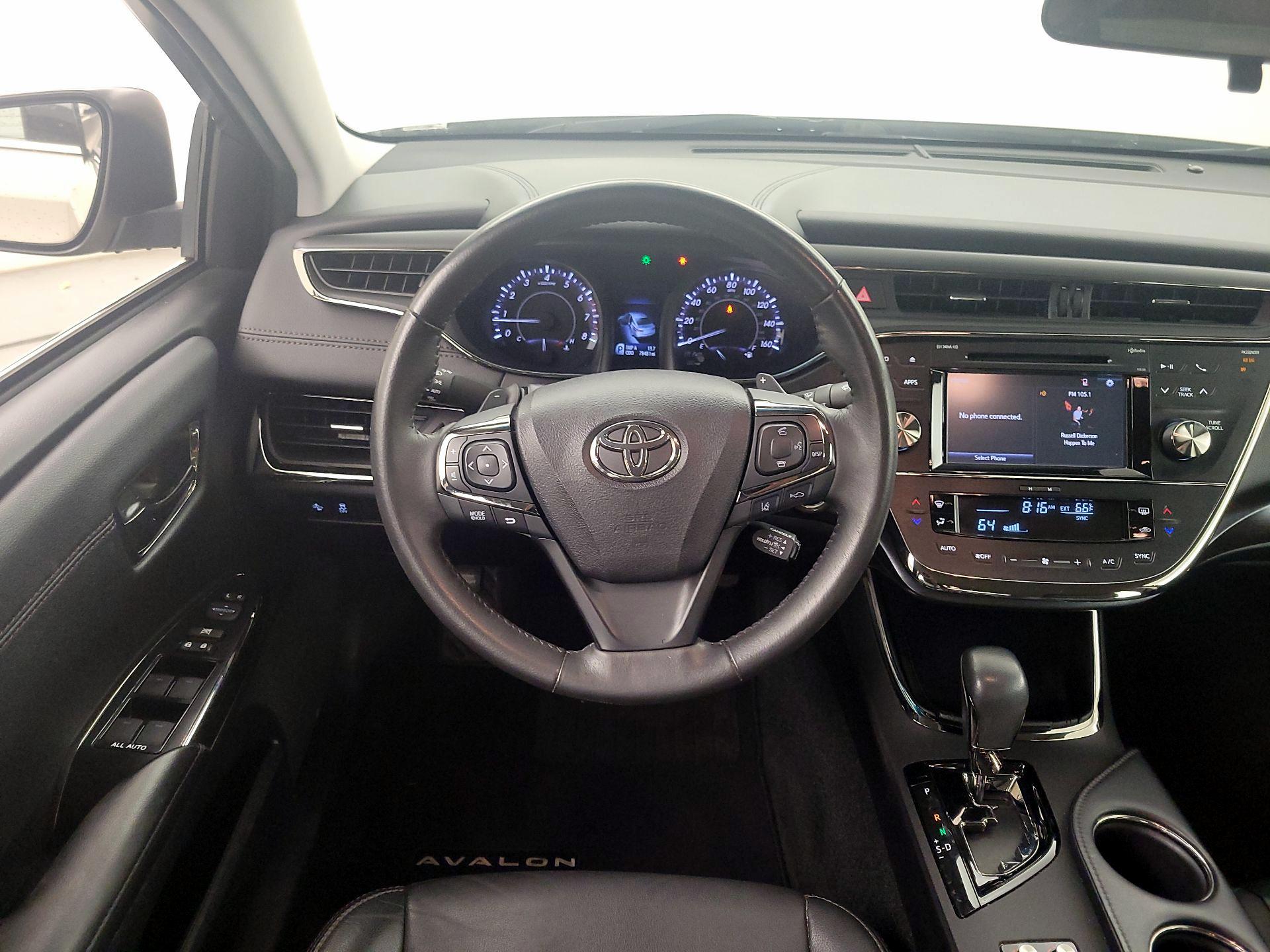 Thumbnail: 2017 Toyota Avalon - 10