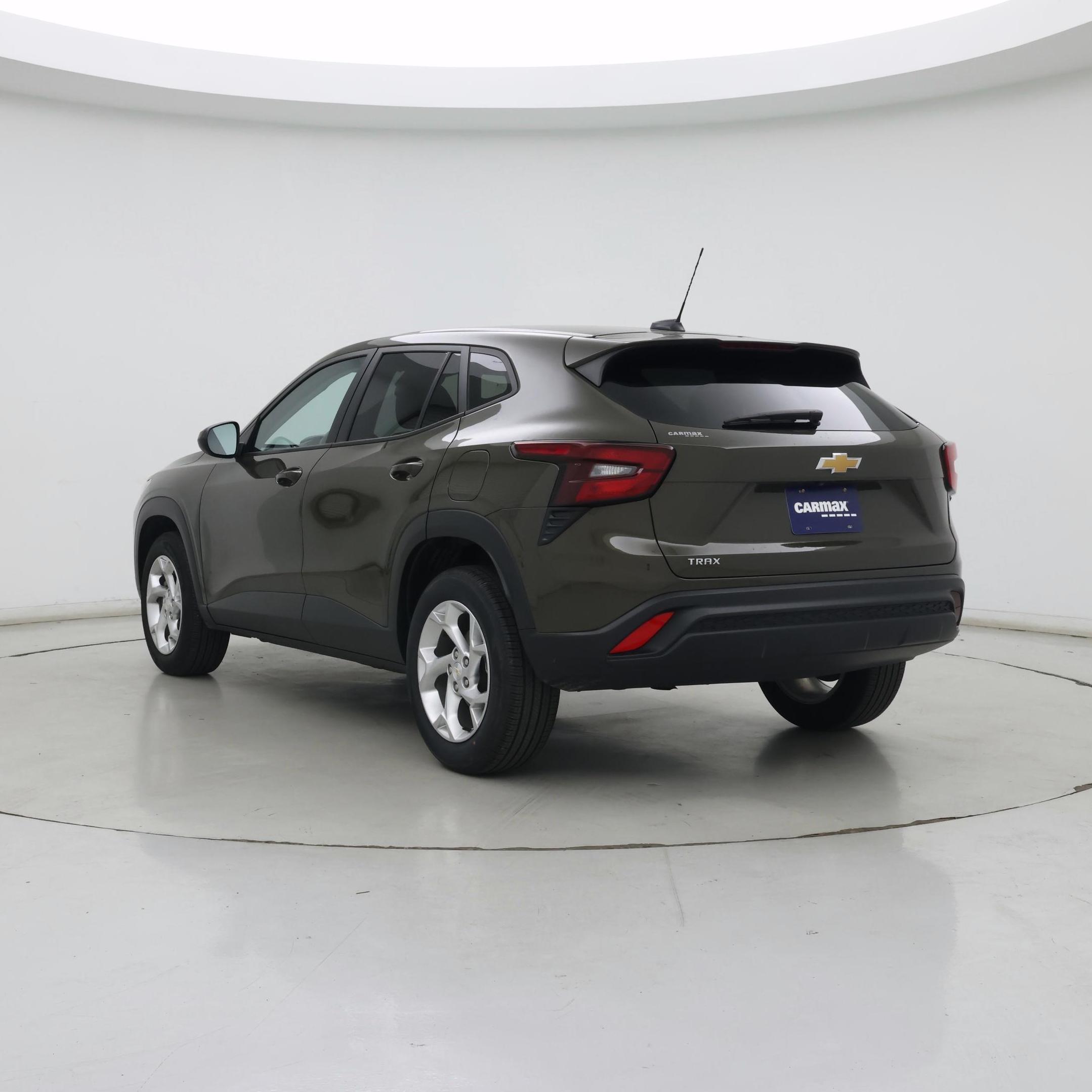 Thumbnail: 2024 Chevrolet Trax - 2