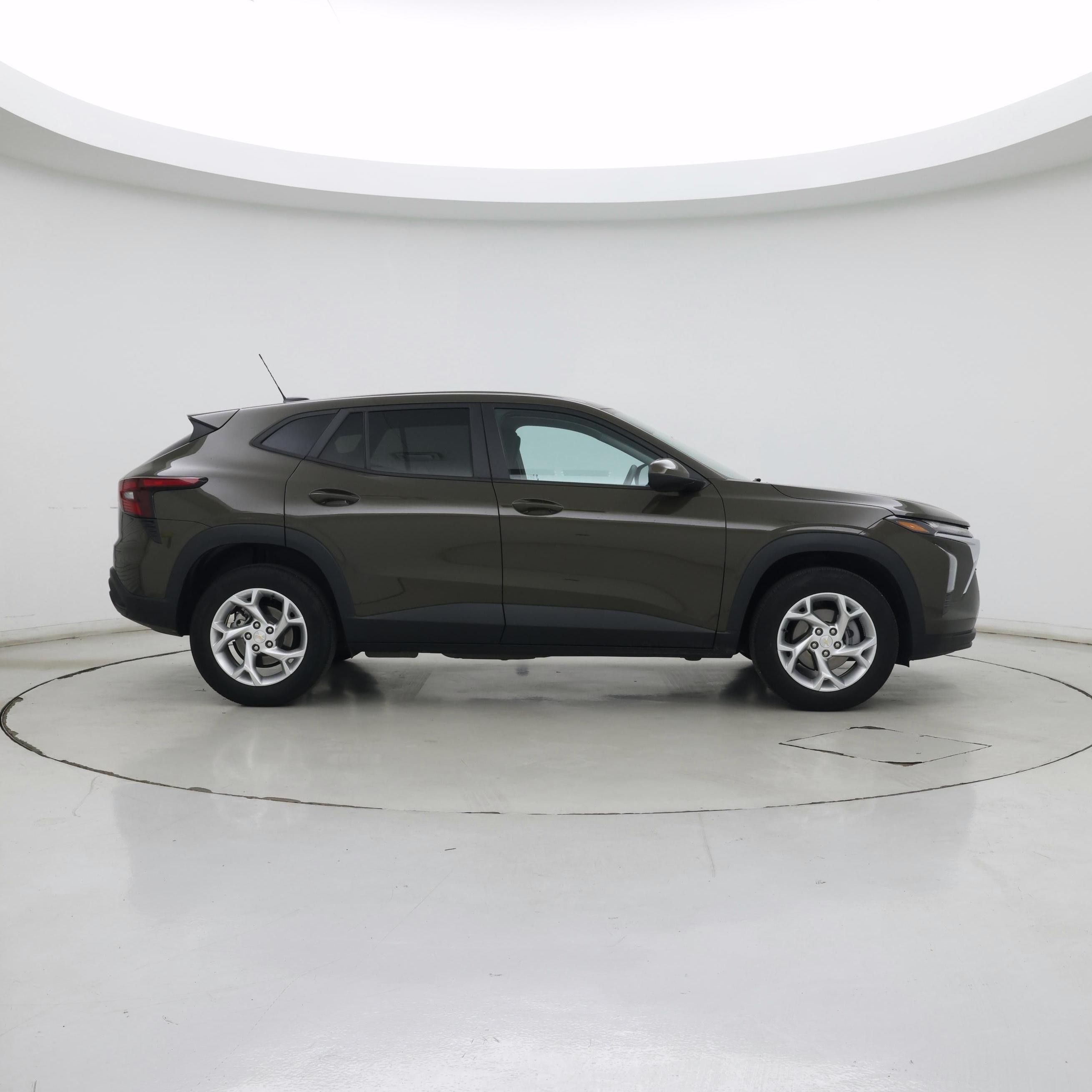 Thumbnail: 2024 Chevrolet Trax - 7