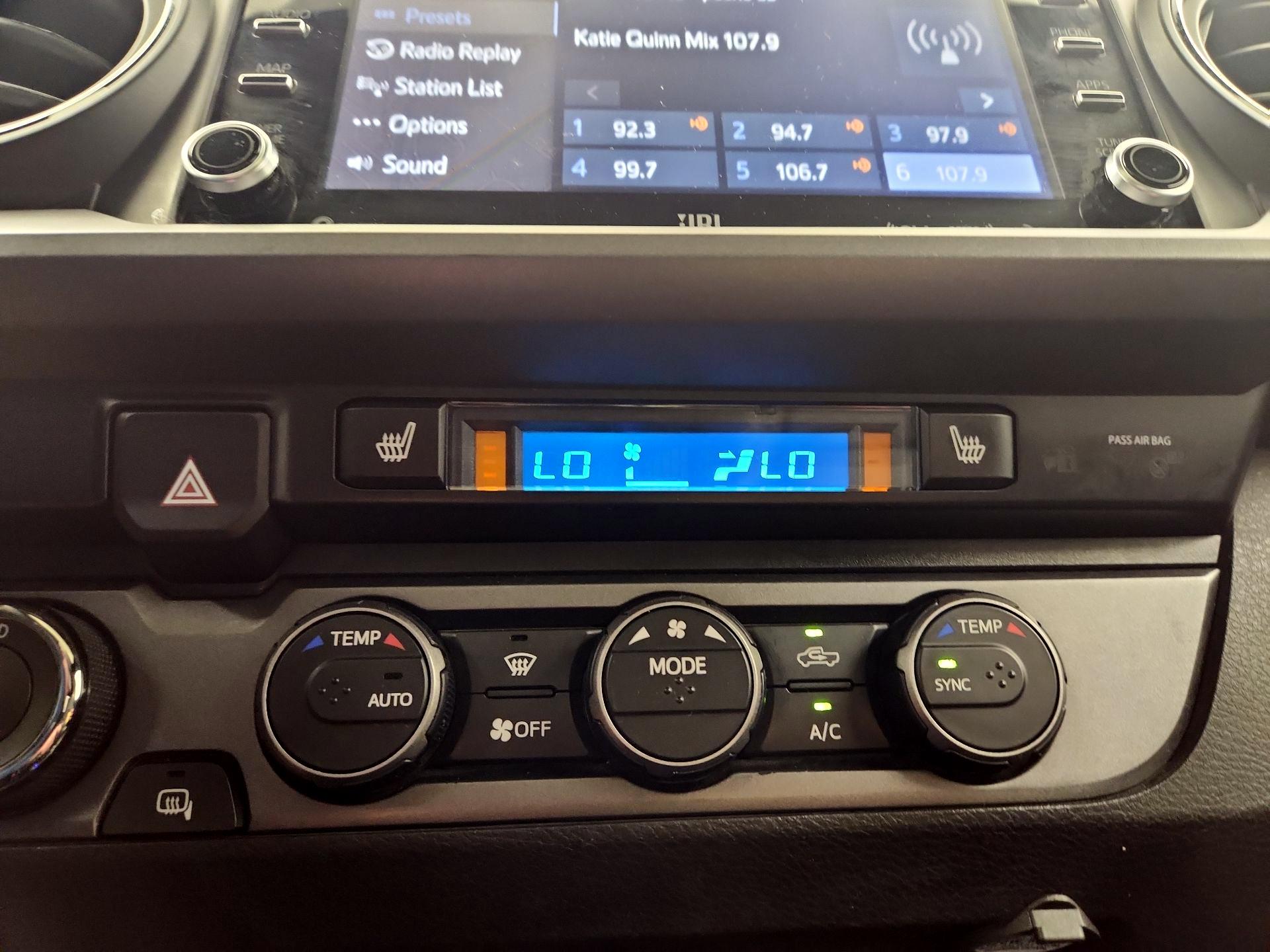 Thumbnail: 2020 Toyota Tacoma - 17