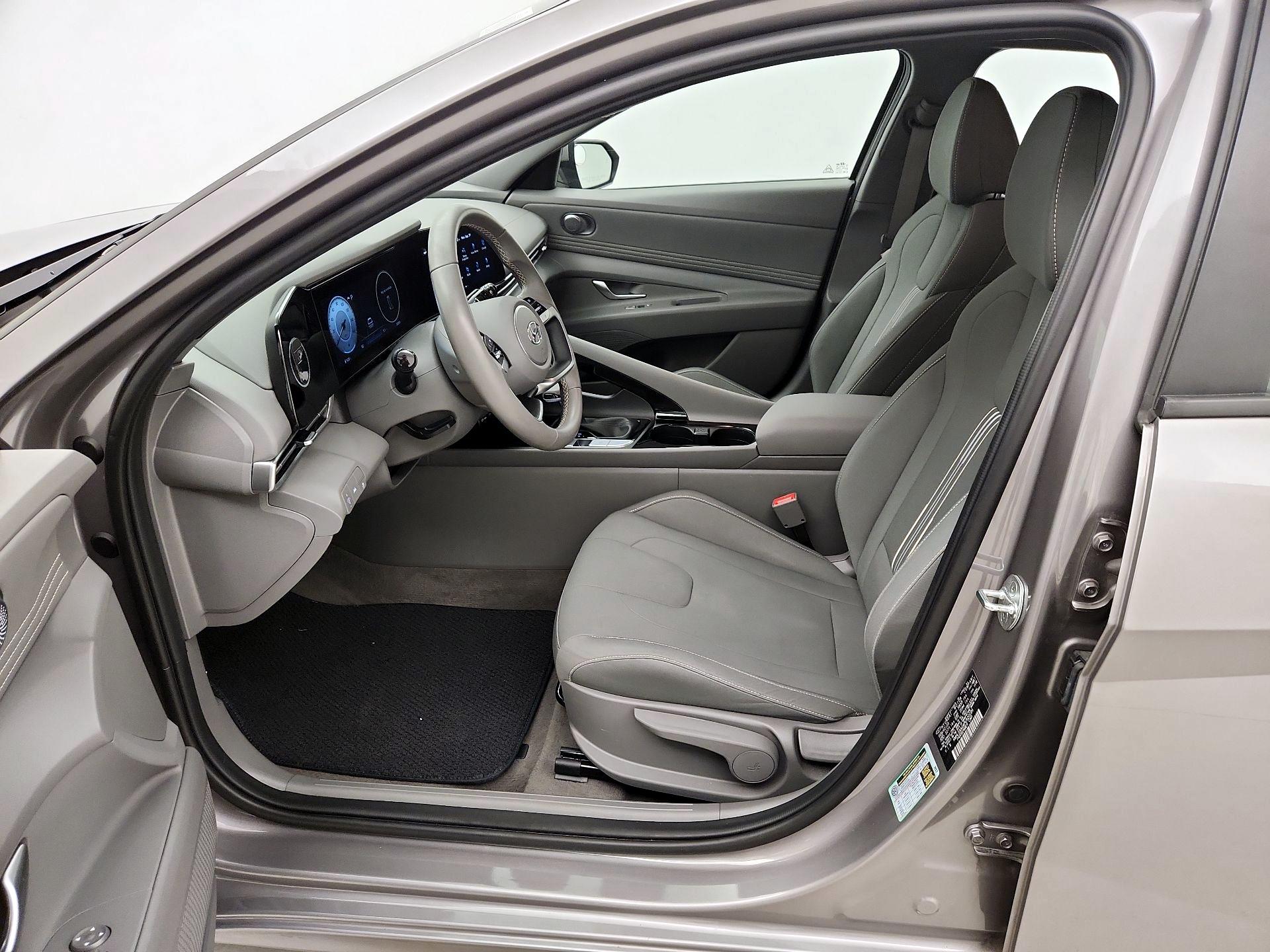 Thumbnail: 2023 Hyundai Elantra - 11