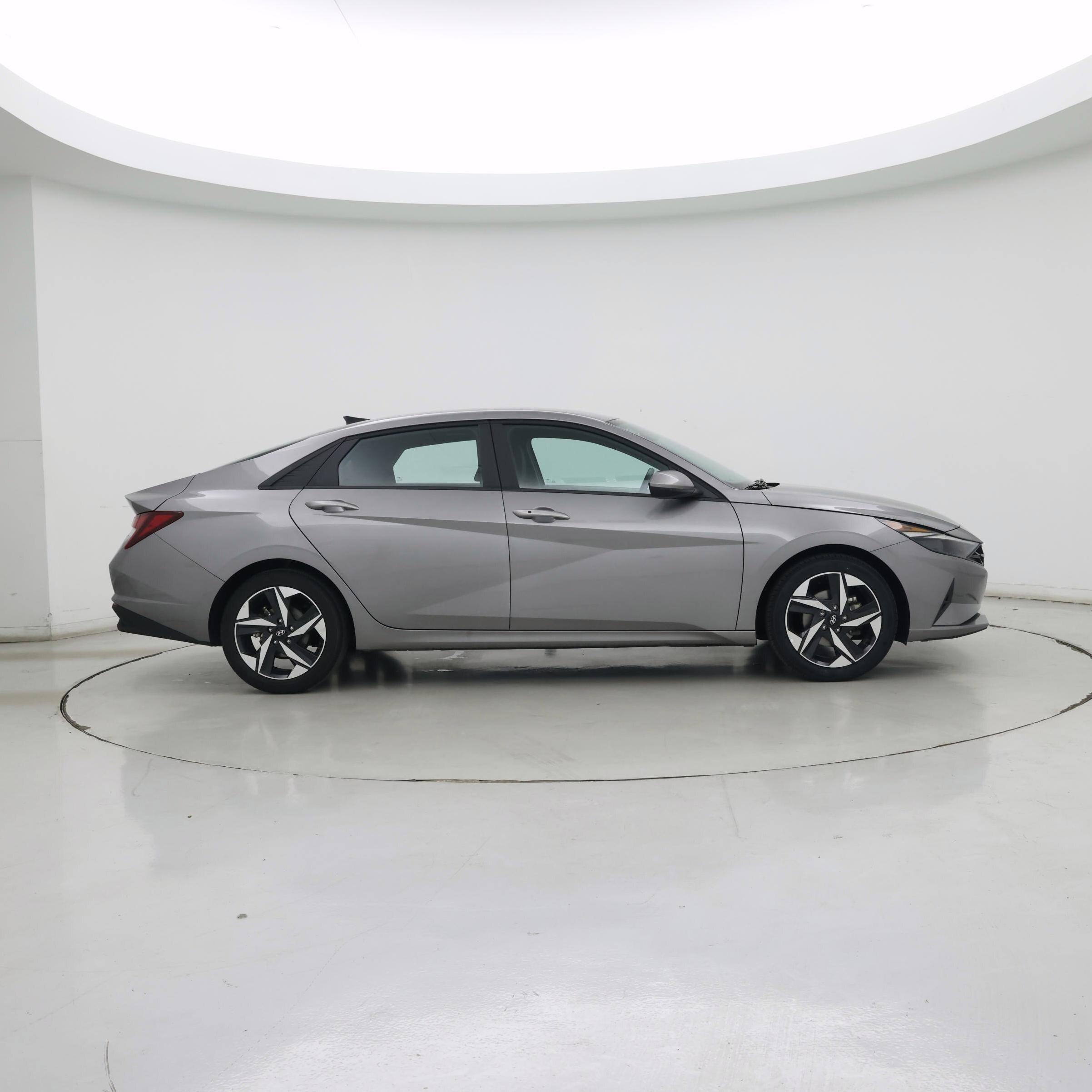 Thumbnail: 2023 Hyundai Elantra - 7
