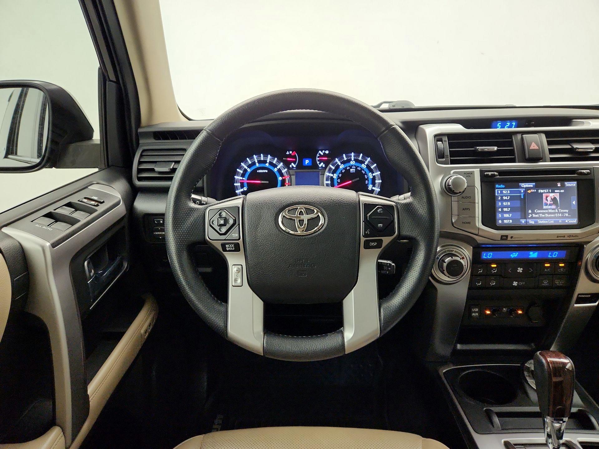Thumbnail: 2017 Toyota 4Runner - 10