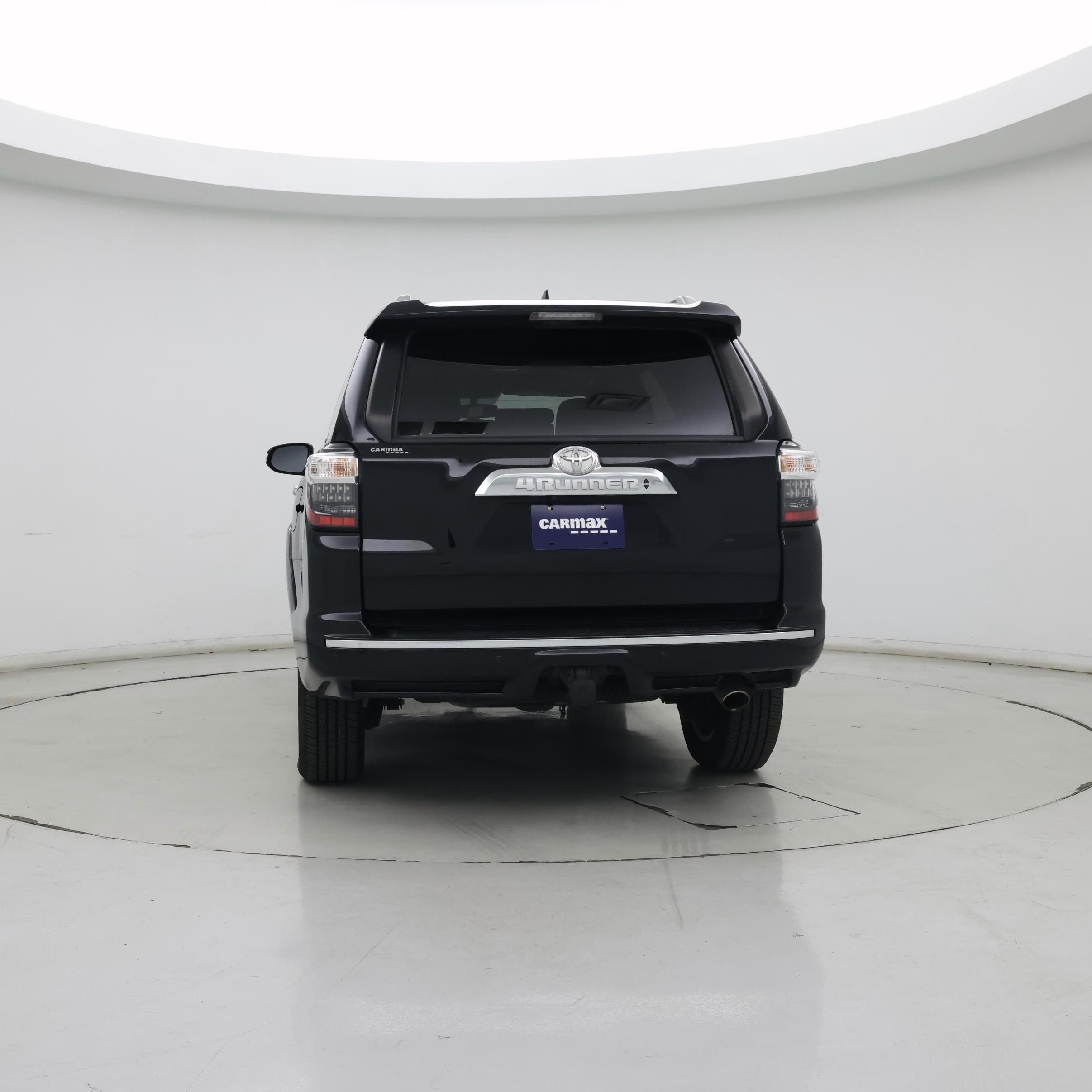 Thumbnail: 2017 Toyota 4Runner - 6