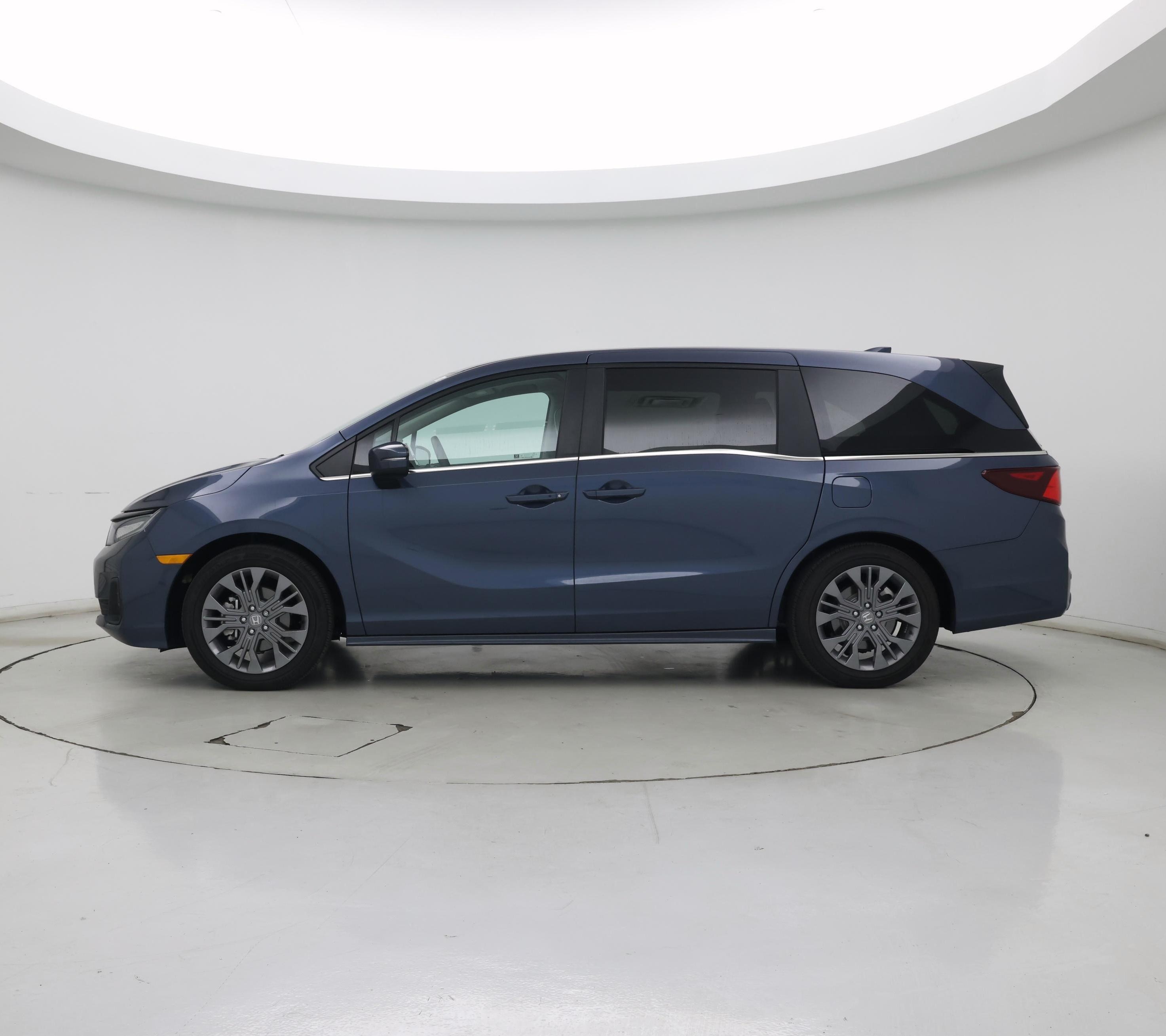 Thumbnail: 2025 Honda Odyssey - 3