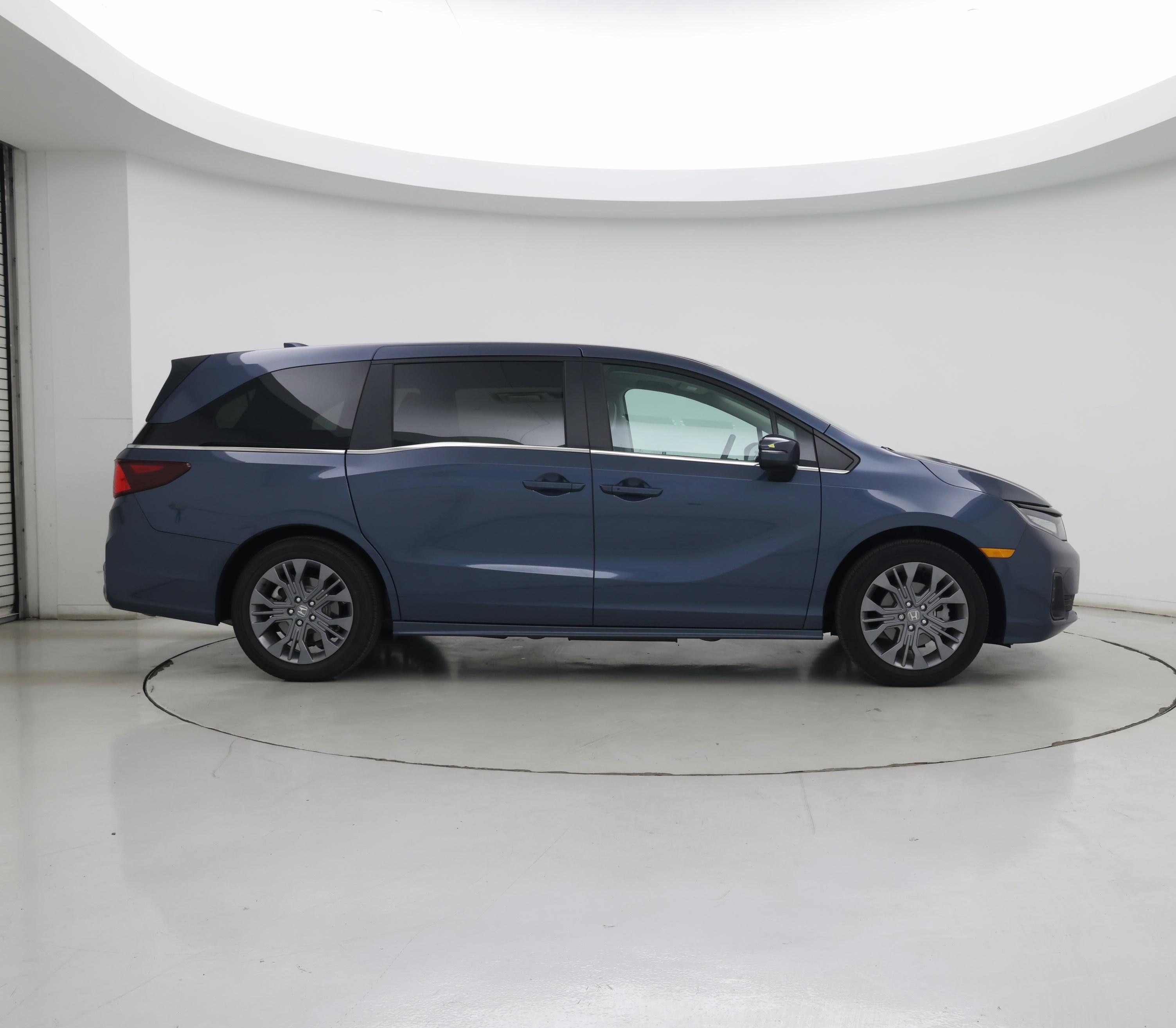 Thumbnail: 2025 Honda Odyssey - 7