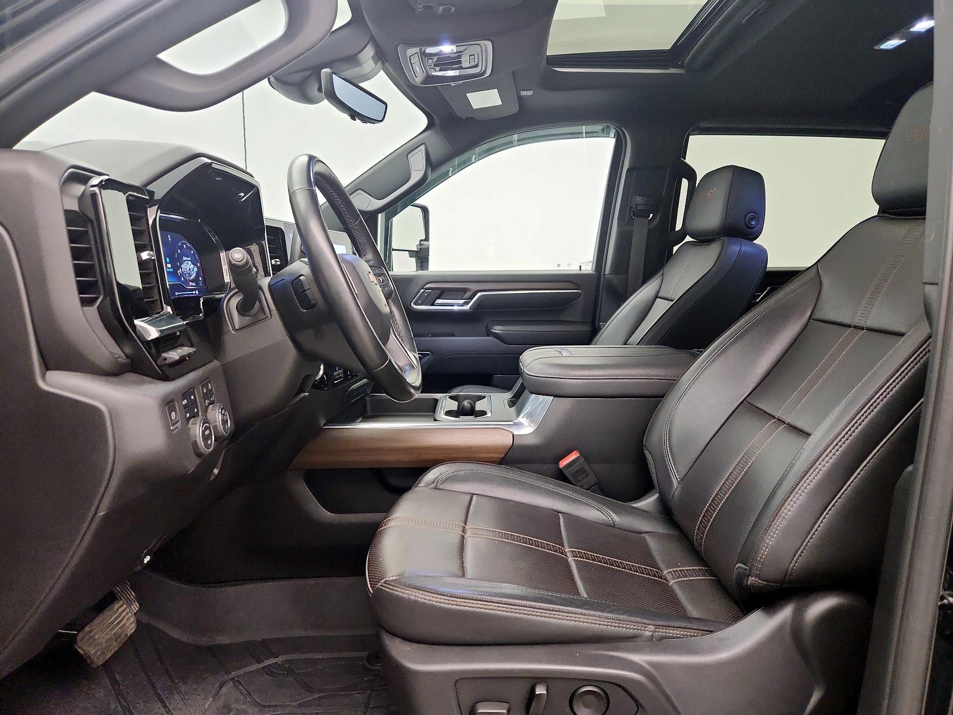 Thumbnail: 2024 Chevrolet Silverado 3500 - 11