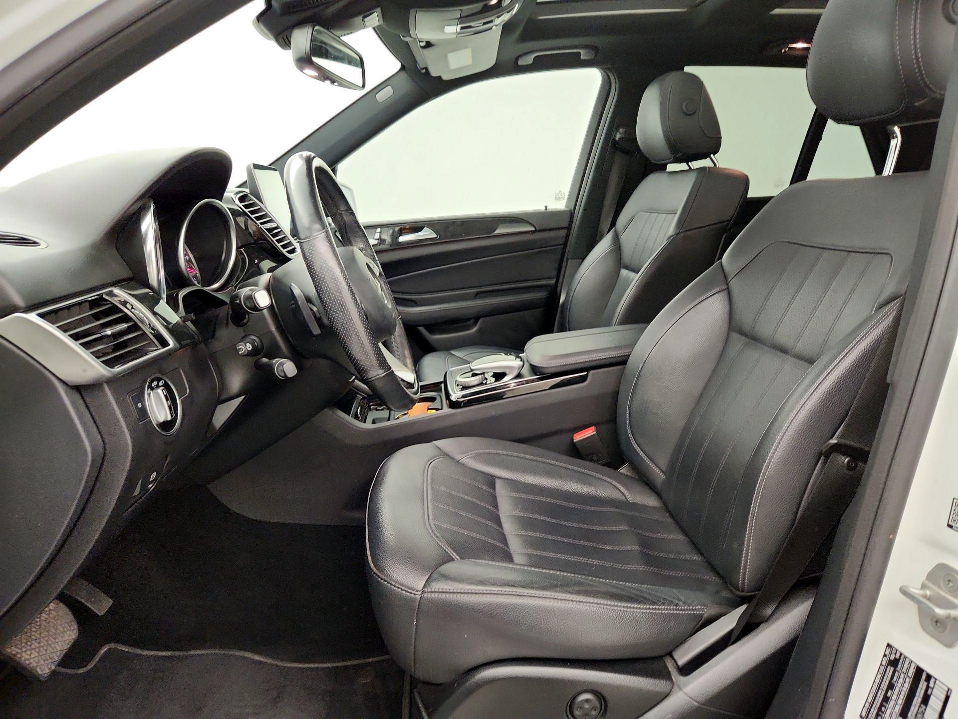 Thumbnail: 2018 Mercedes-Benz GLE - 11