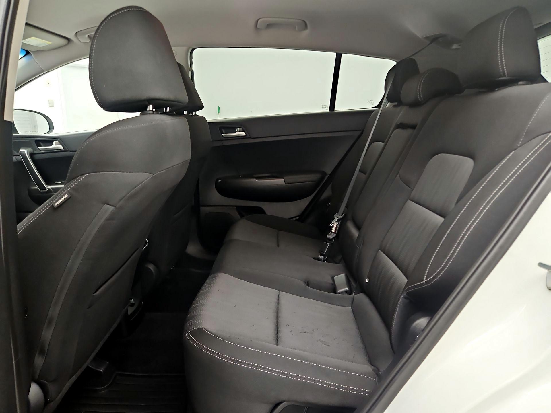 Thumbnail: 2020 Kia Sportage - 19