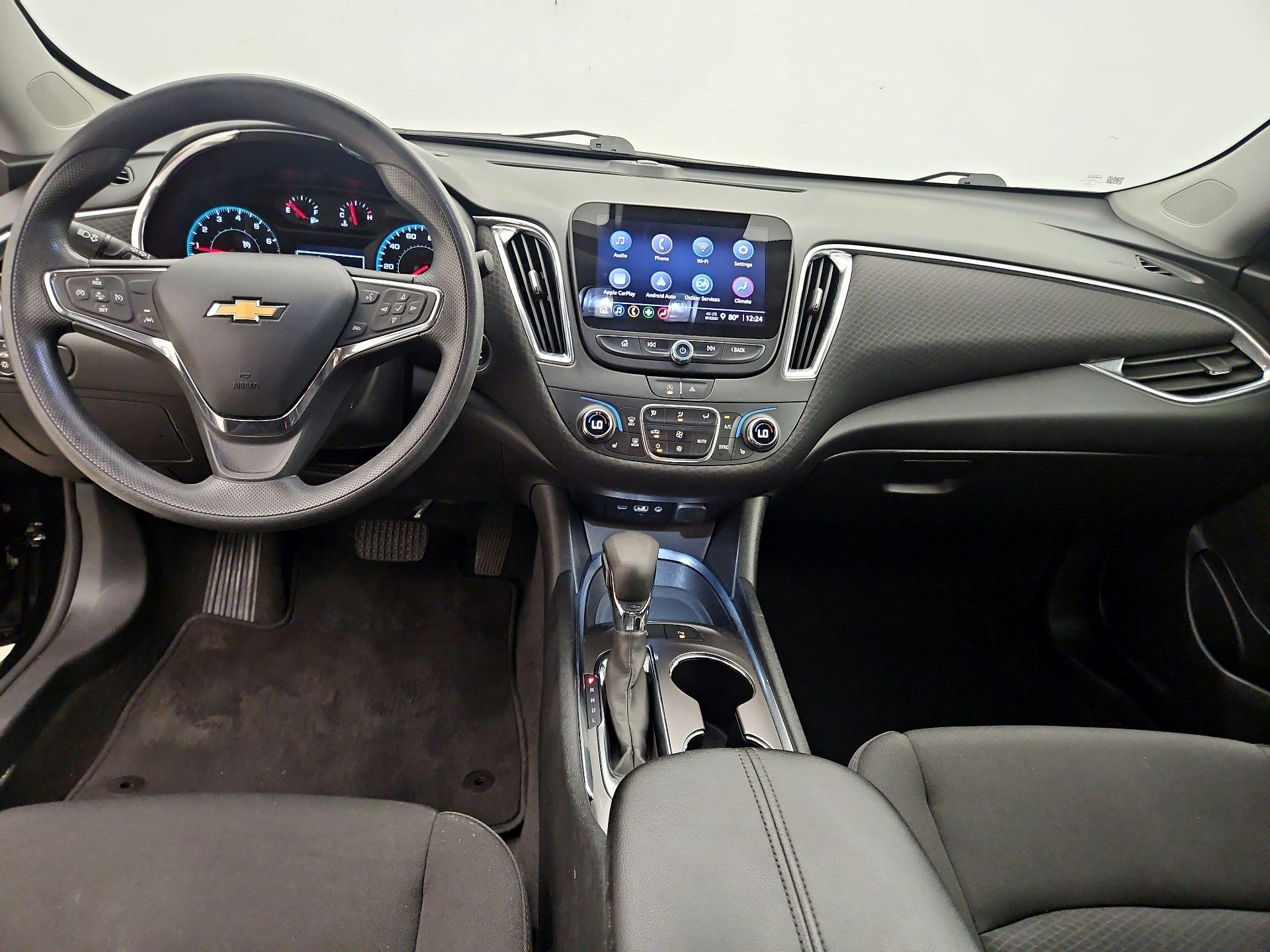 Thumbnail: 2021 Chevrolet Malibu - 9