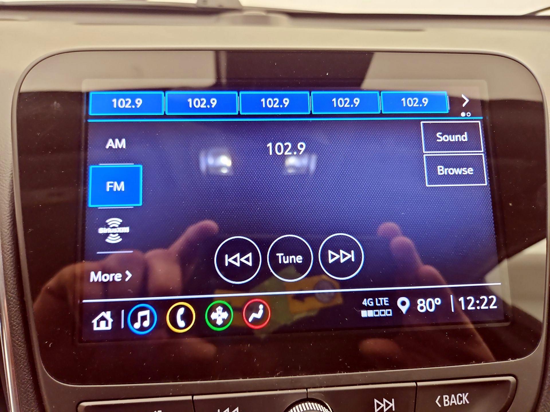 Thumbnail: 2021 Chevrolet Malibu - 15