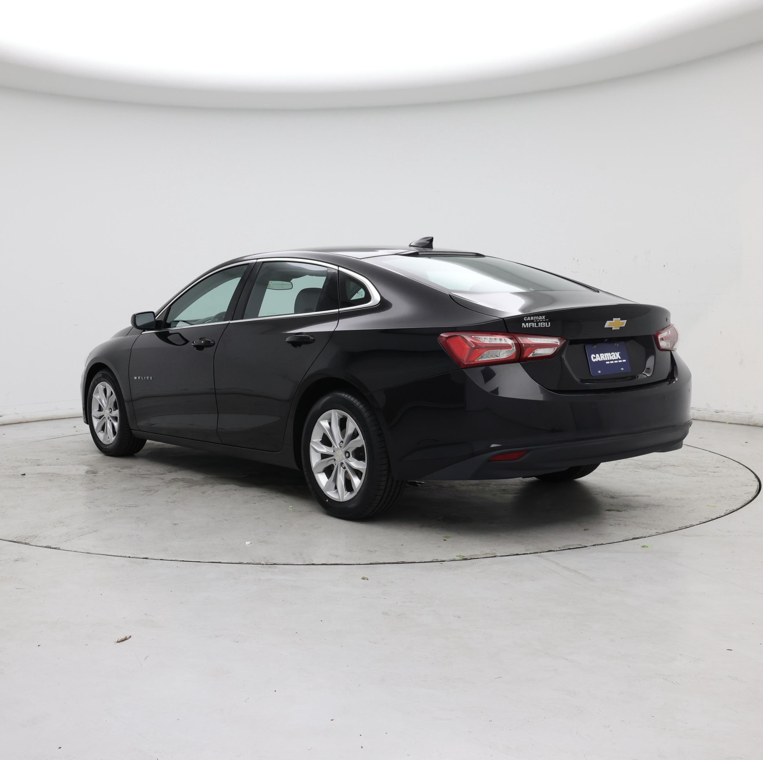 Thumbnail: 2021 Chevrolet Malibu - 2