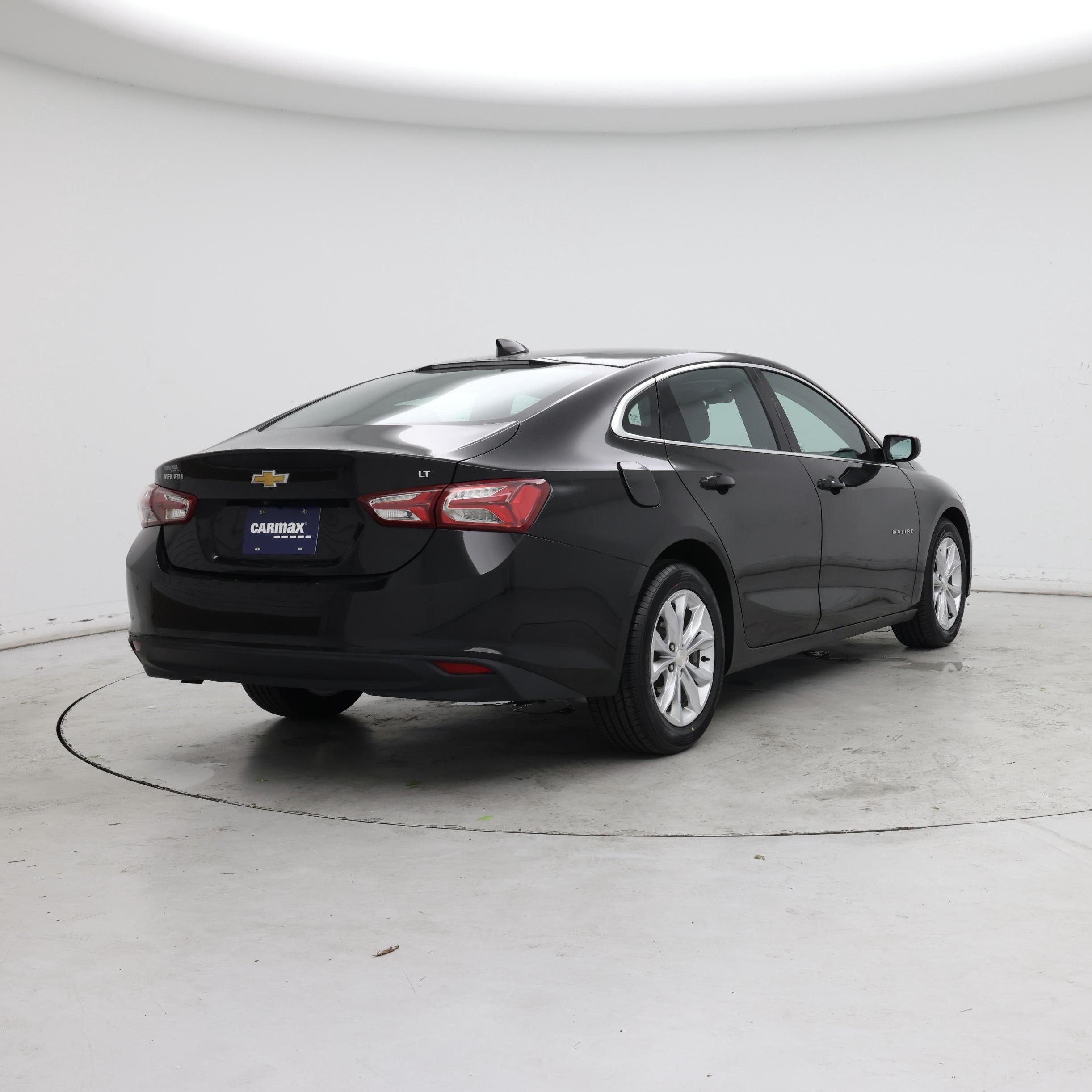 Thumbnail: 2021 Chevrolet Malibu - 8