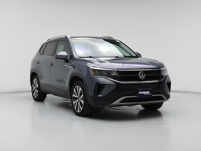 2023 Volkswagen Taos SE -
                  Kenosha, WI