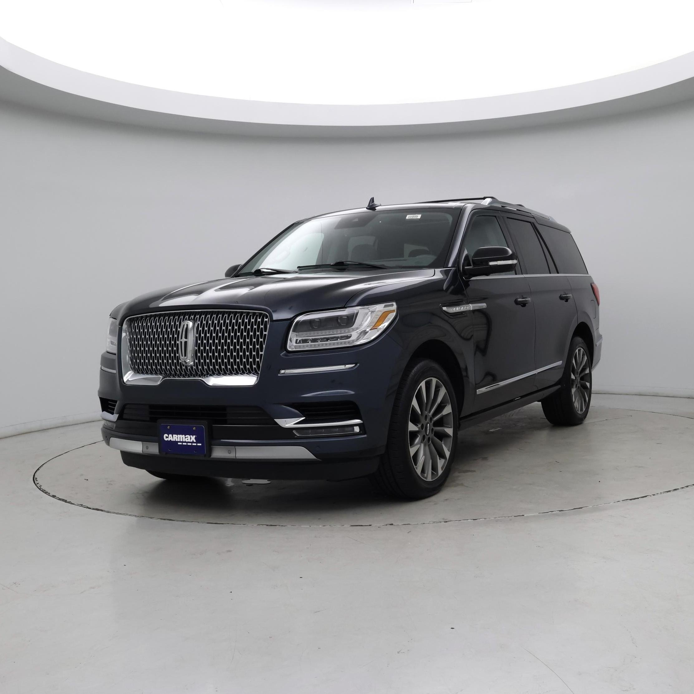 Thumbnail: 2021 Lincoln Navigator - 4