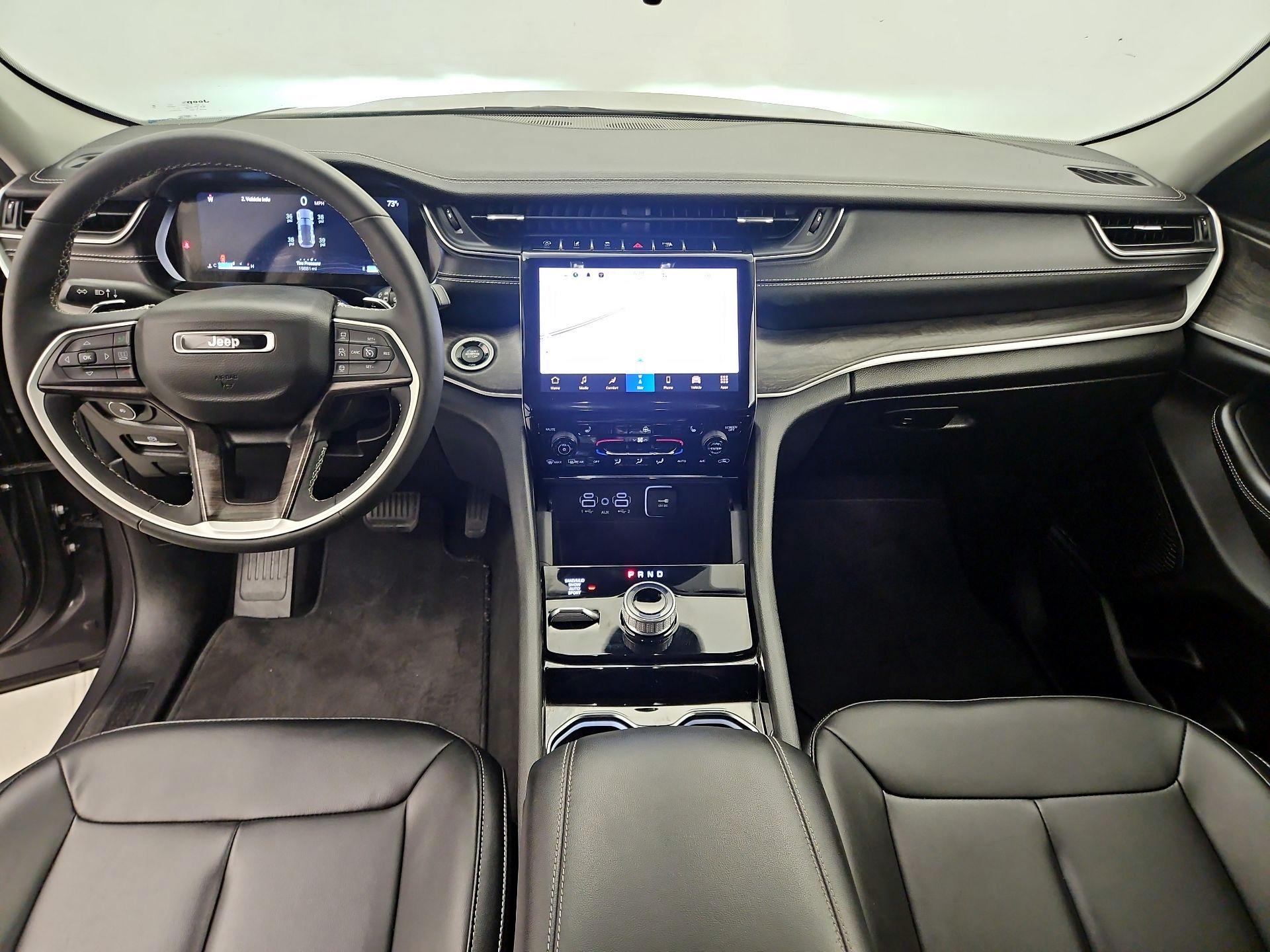 Thumbnail: 2023 Jeep Grand Cherokee - 9