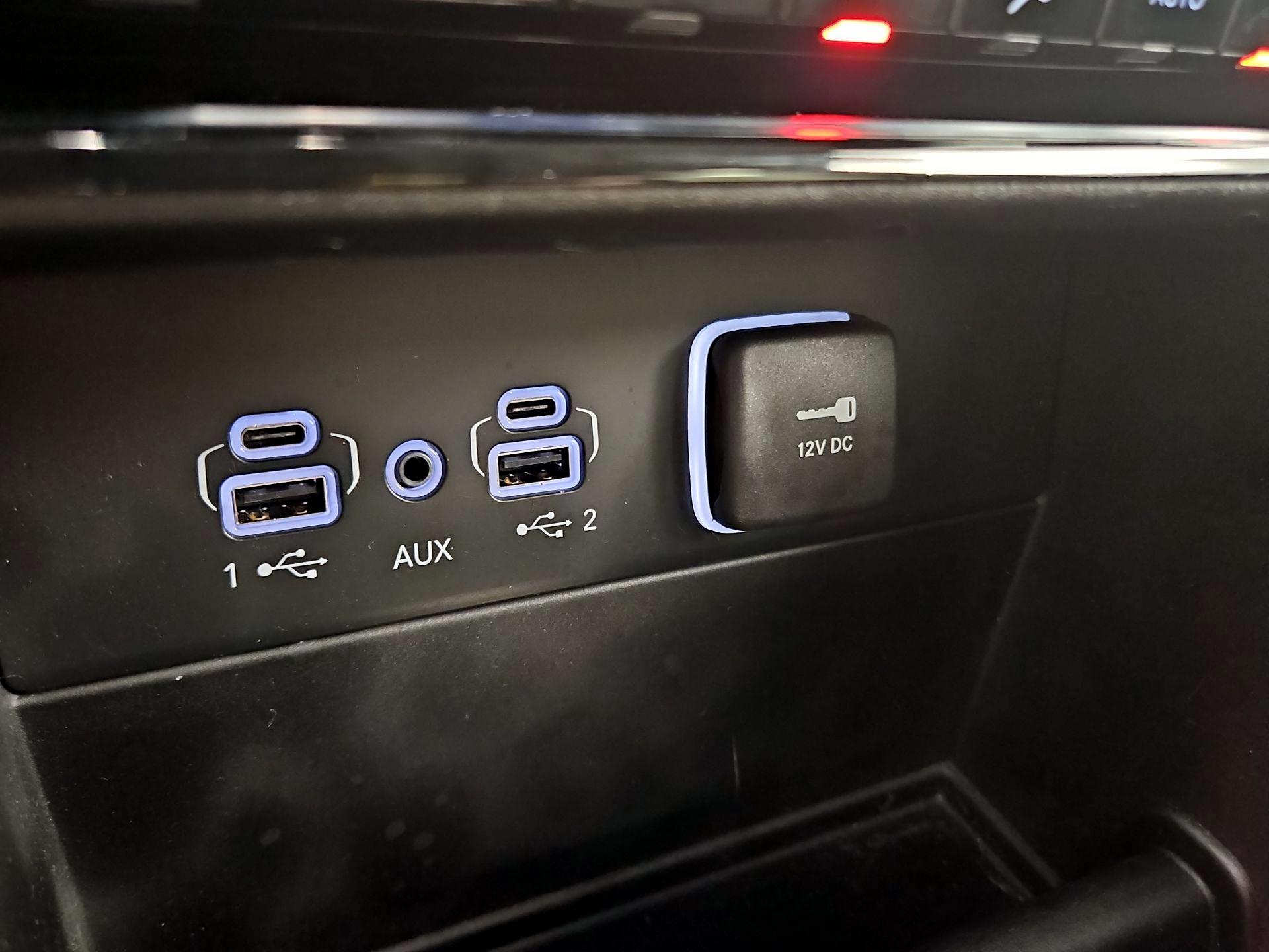 Thumbnail: 2023 Jeep Grand Cherokee - 19