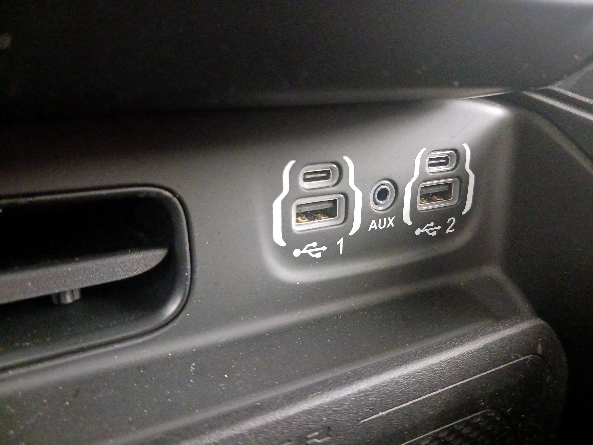 Thumbnail: 2021 RAM 1500 - 19