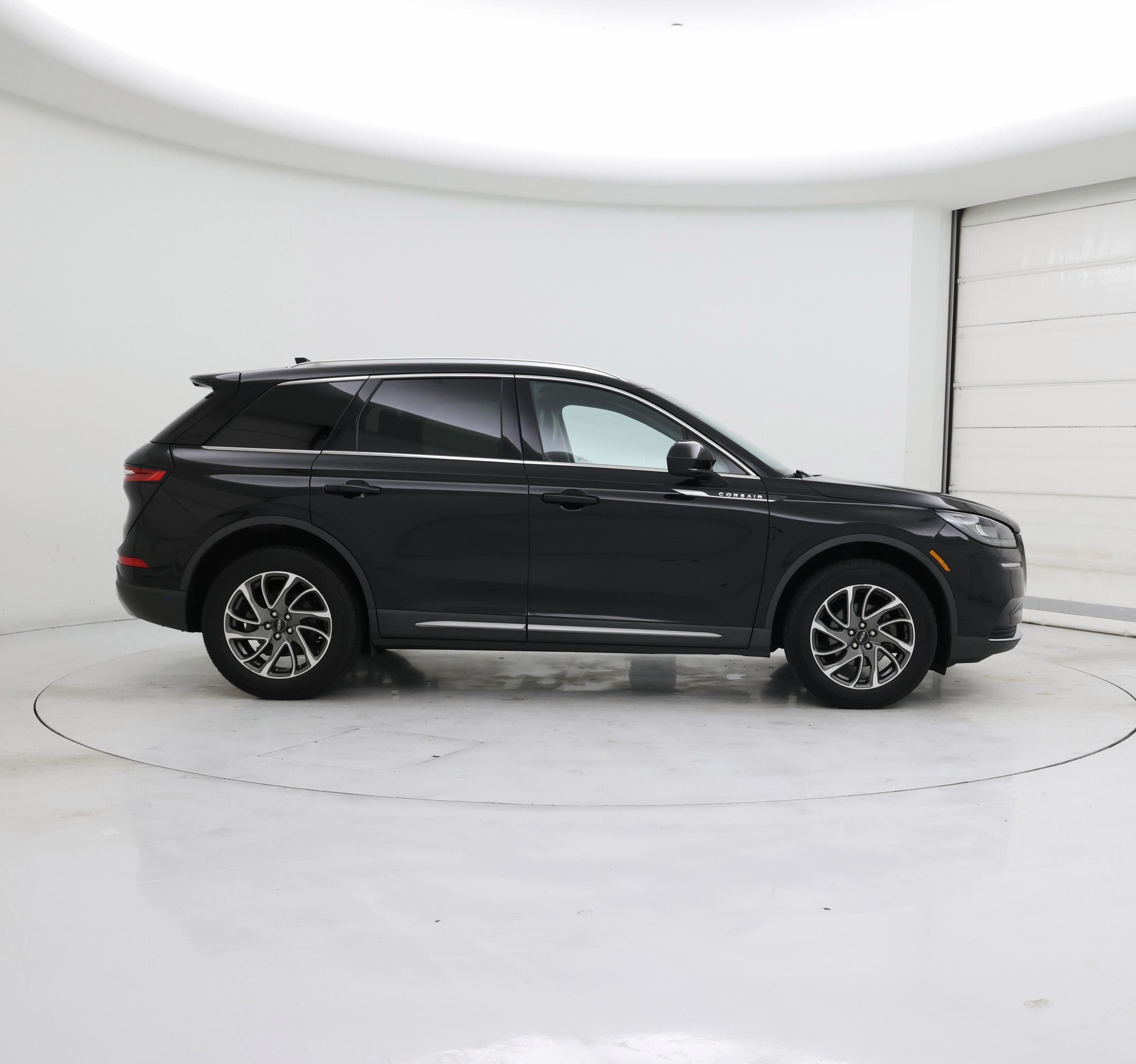 Thumbnail: 2020 Lincoln Corsair - 7