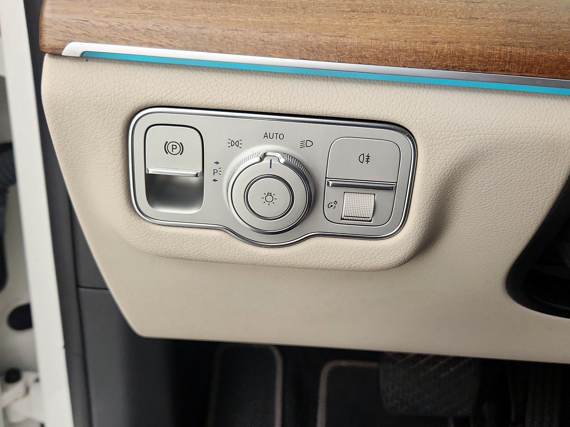 Thumbnail: 2021 Mercedes-Benz GLE - 13