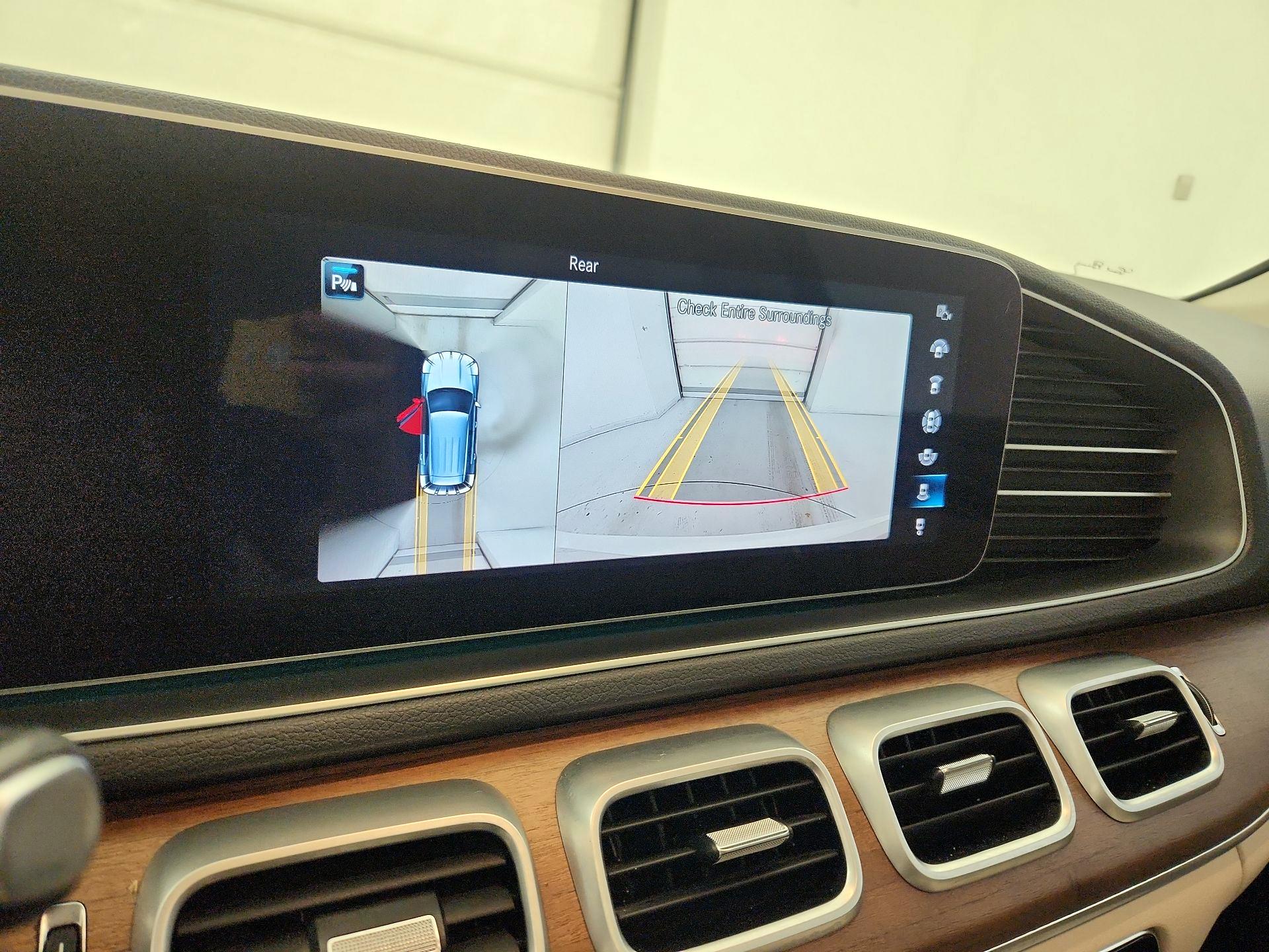 Thumbnail: 2021 Mercedes-Benz GLE - 14