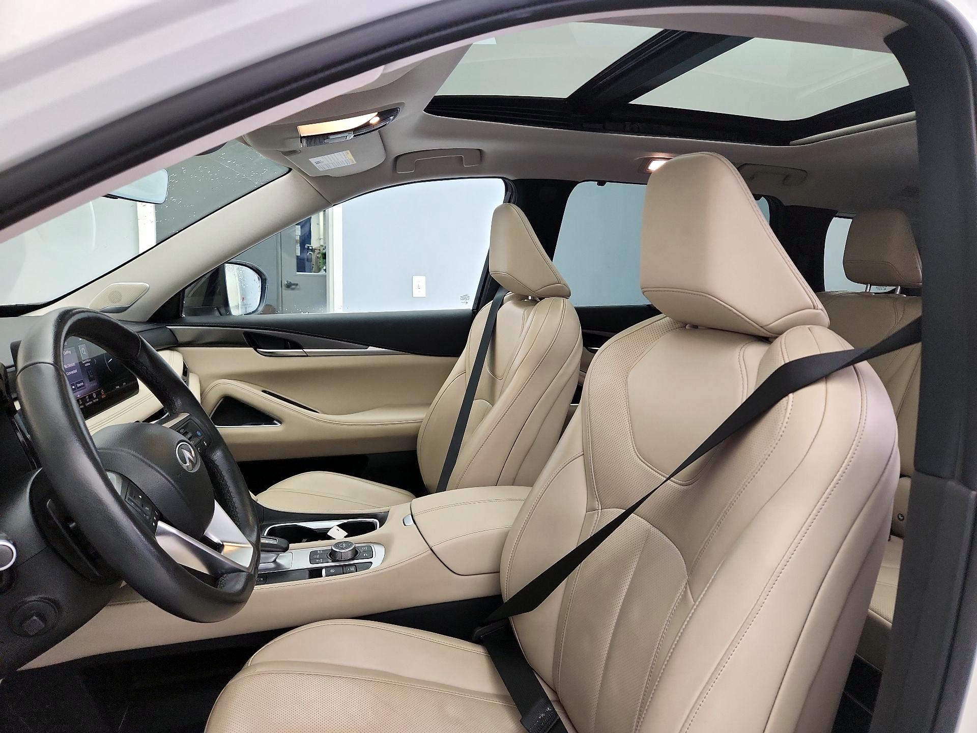 Thumbnail: 2023 INFINITI QX60 - 20