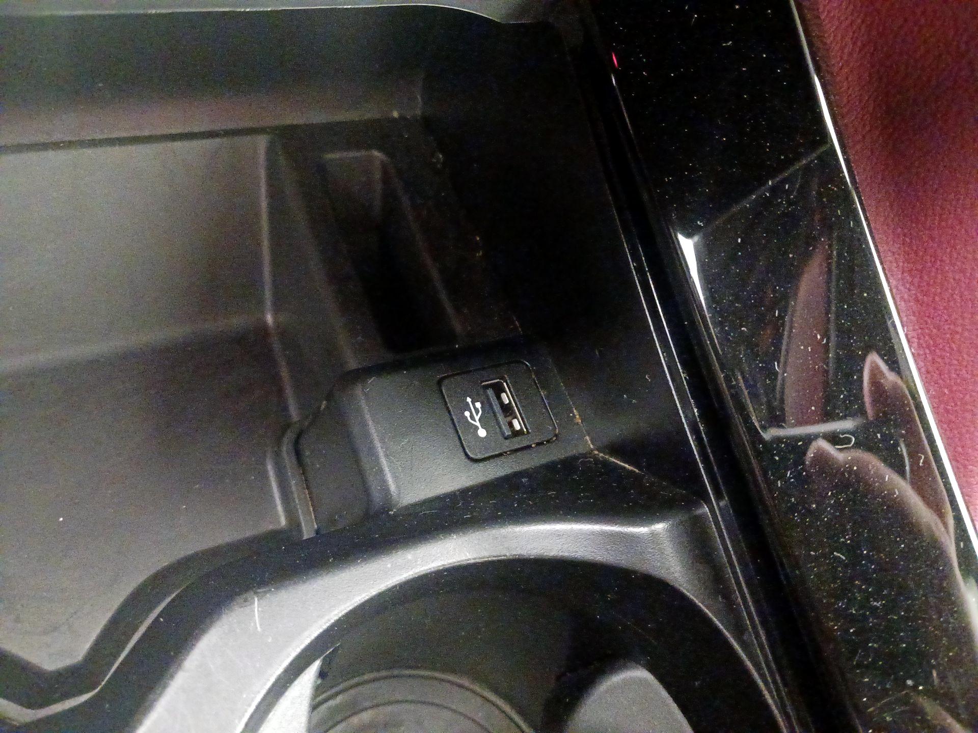 Thumbnail: 2022 BMW X4 - 18