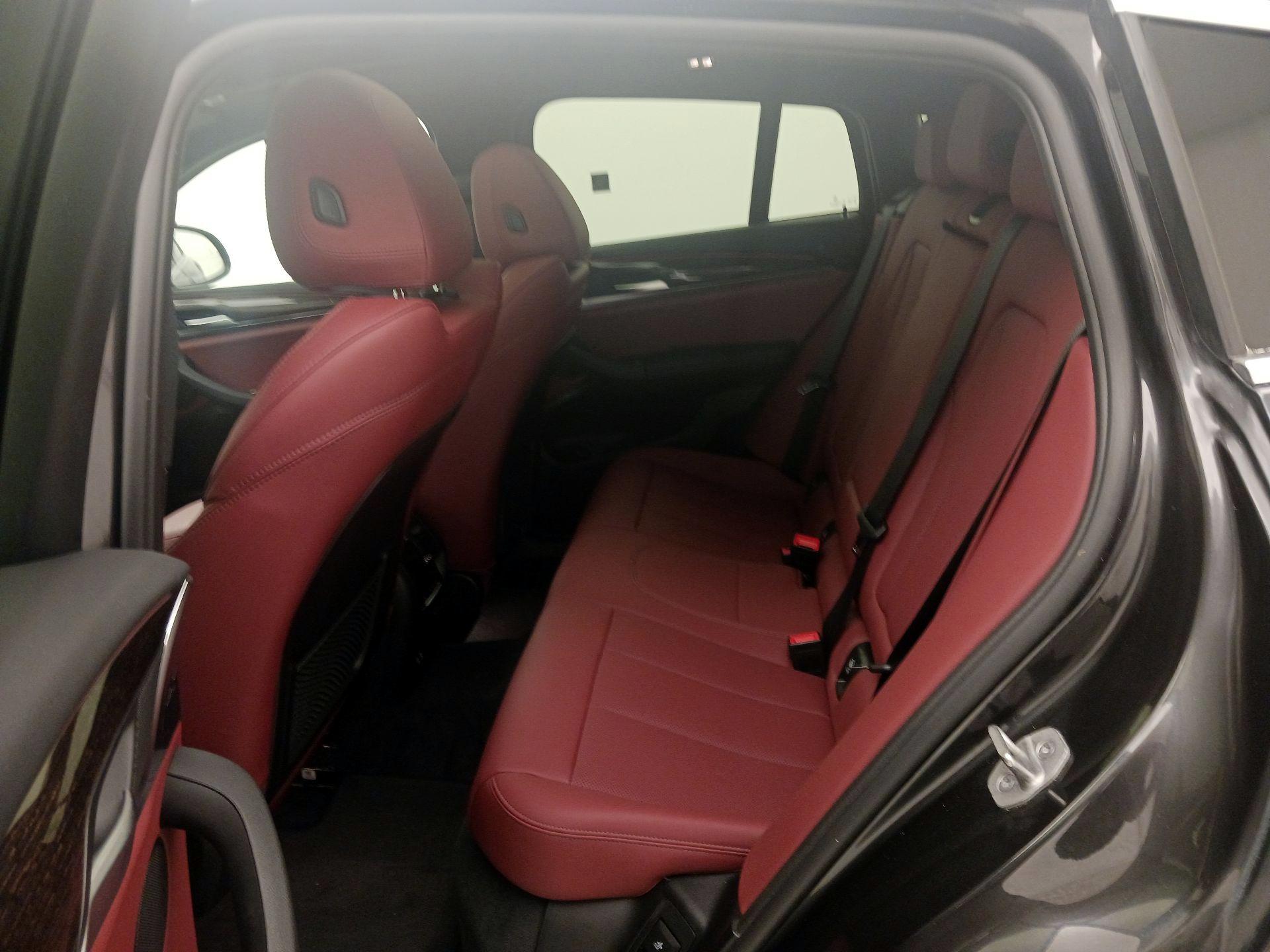 Thumbnail: 2022 BMW X4 - 20