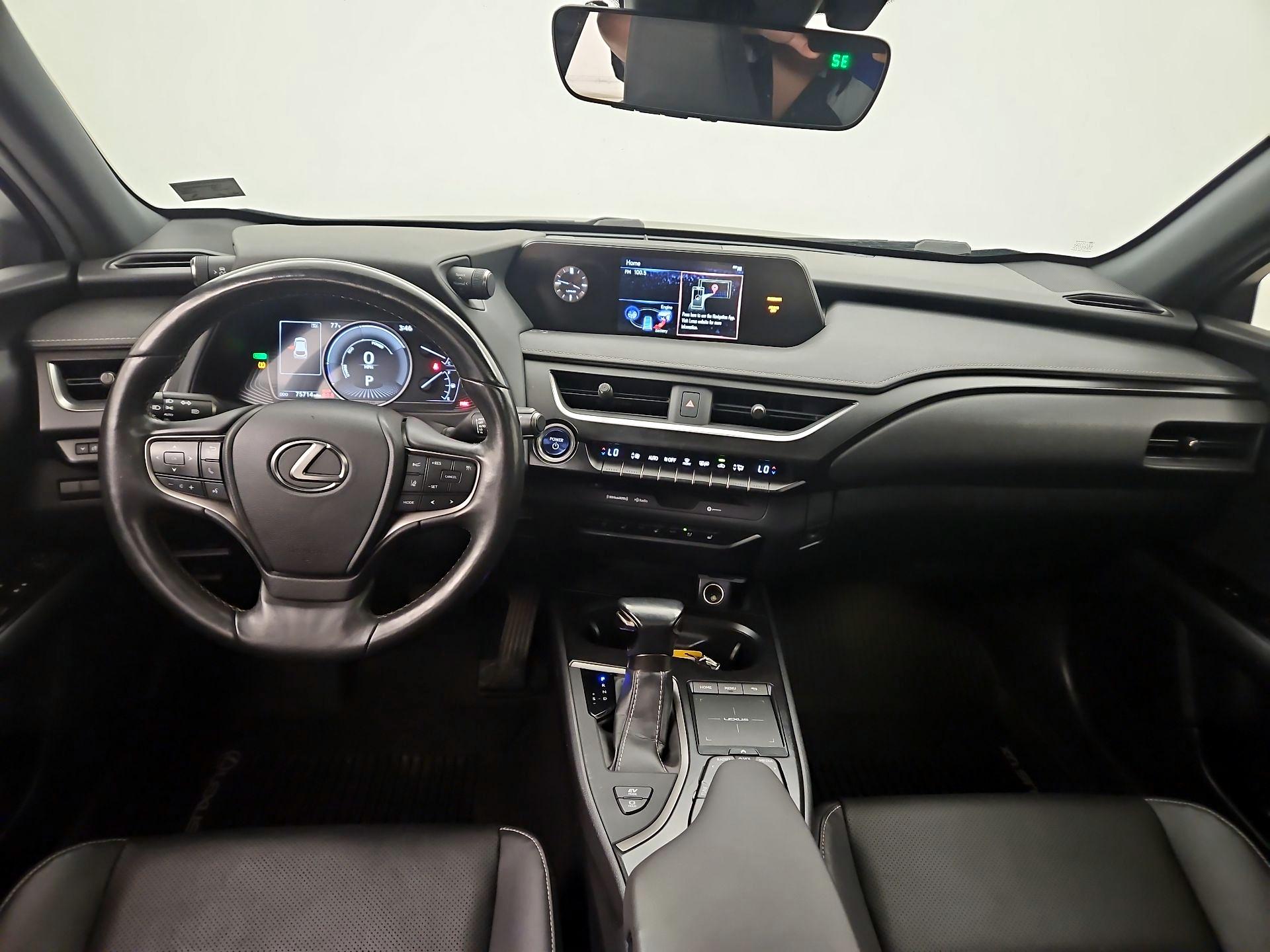 Thumbnail: 2020 Lexus UX - 9